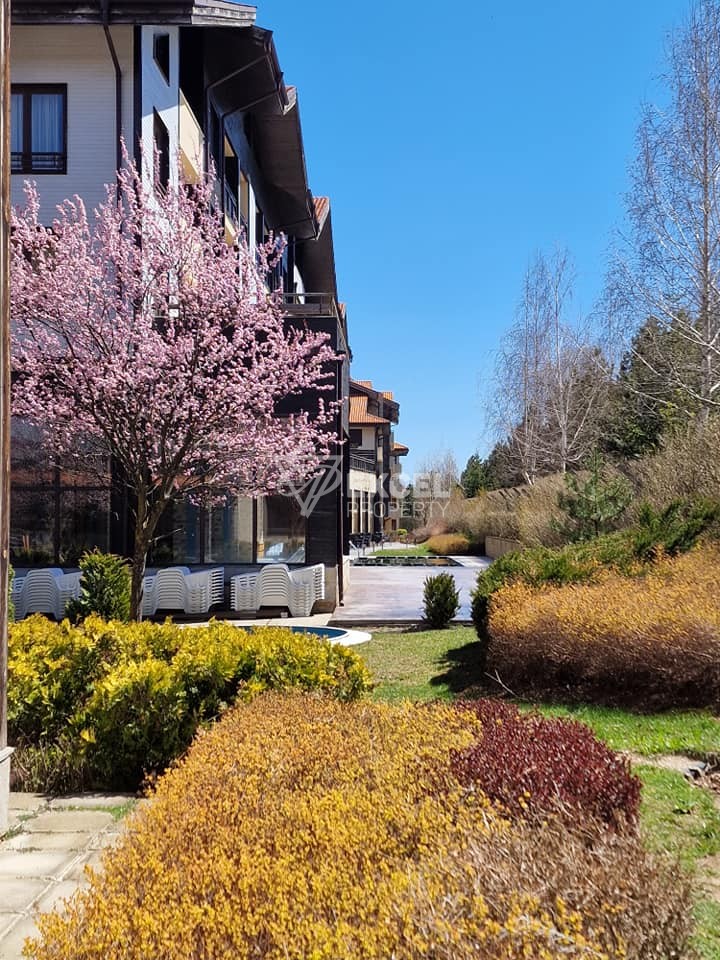 Тристаен апартамент за продажба в комплекс Тера****, до Пирин Голф