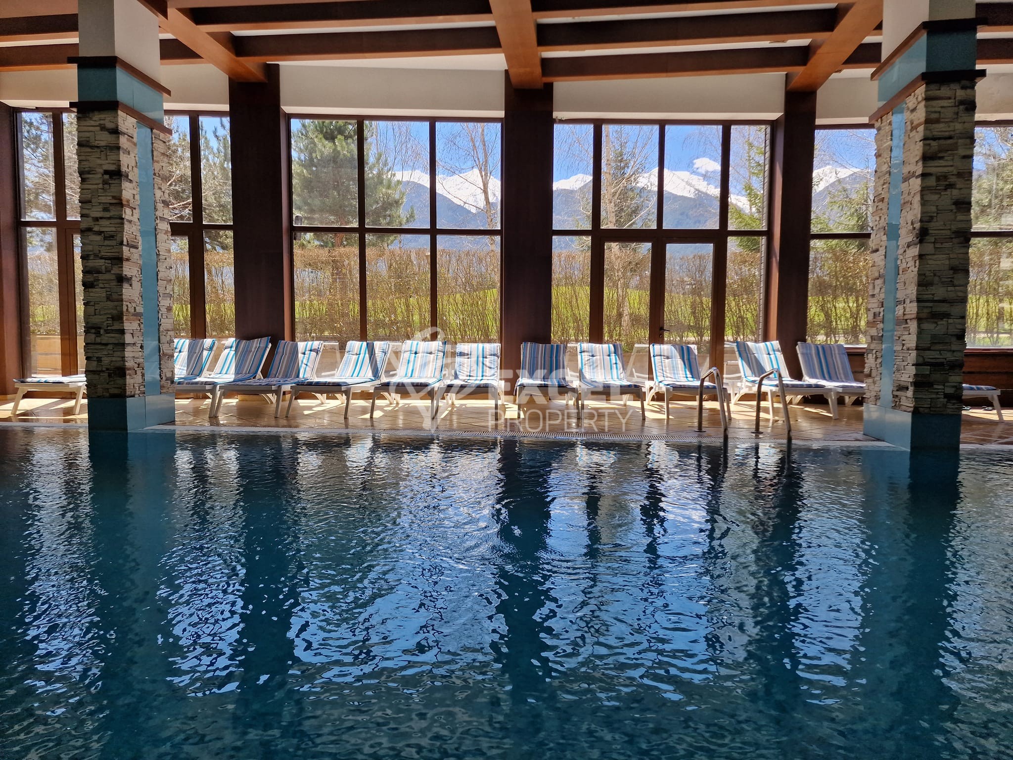 Тристаен апартамент за продажба в комплекс Тера****, до Пирин Голф