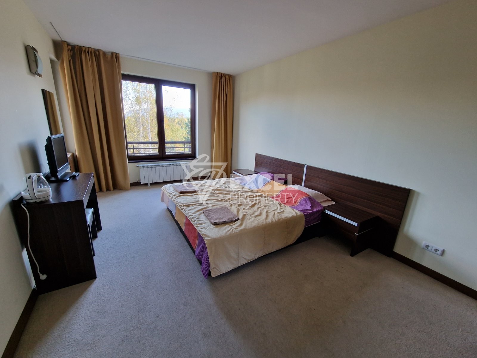 Зашеметяващ тристаен апартамент в престижен 4-звезден комплекс до Пирин Голф