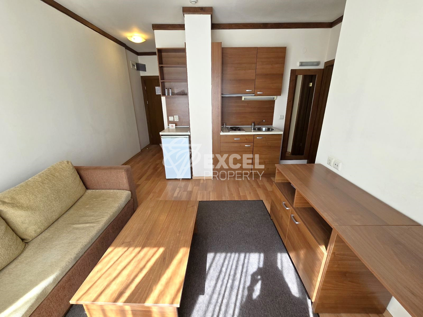 Обзаведен тристаен апартамент за продажба на 50 метра от ски лифта, Банско