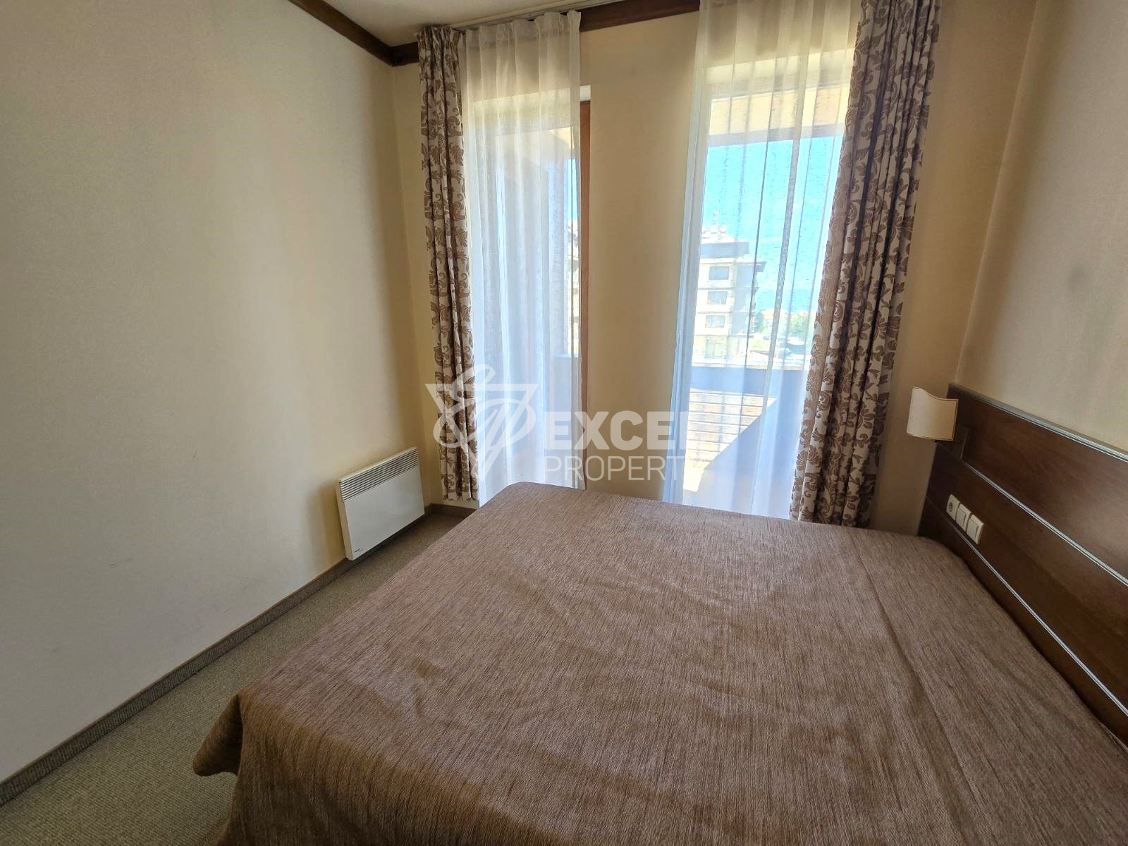 Обзаведен тристаен апартамент за продажба на 50 метра от ски лифта, Банско