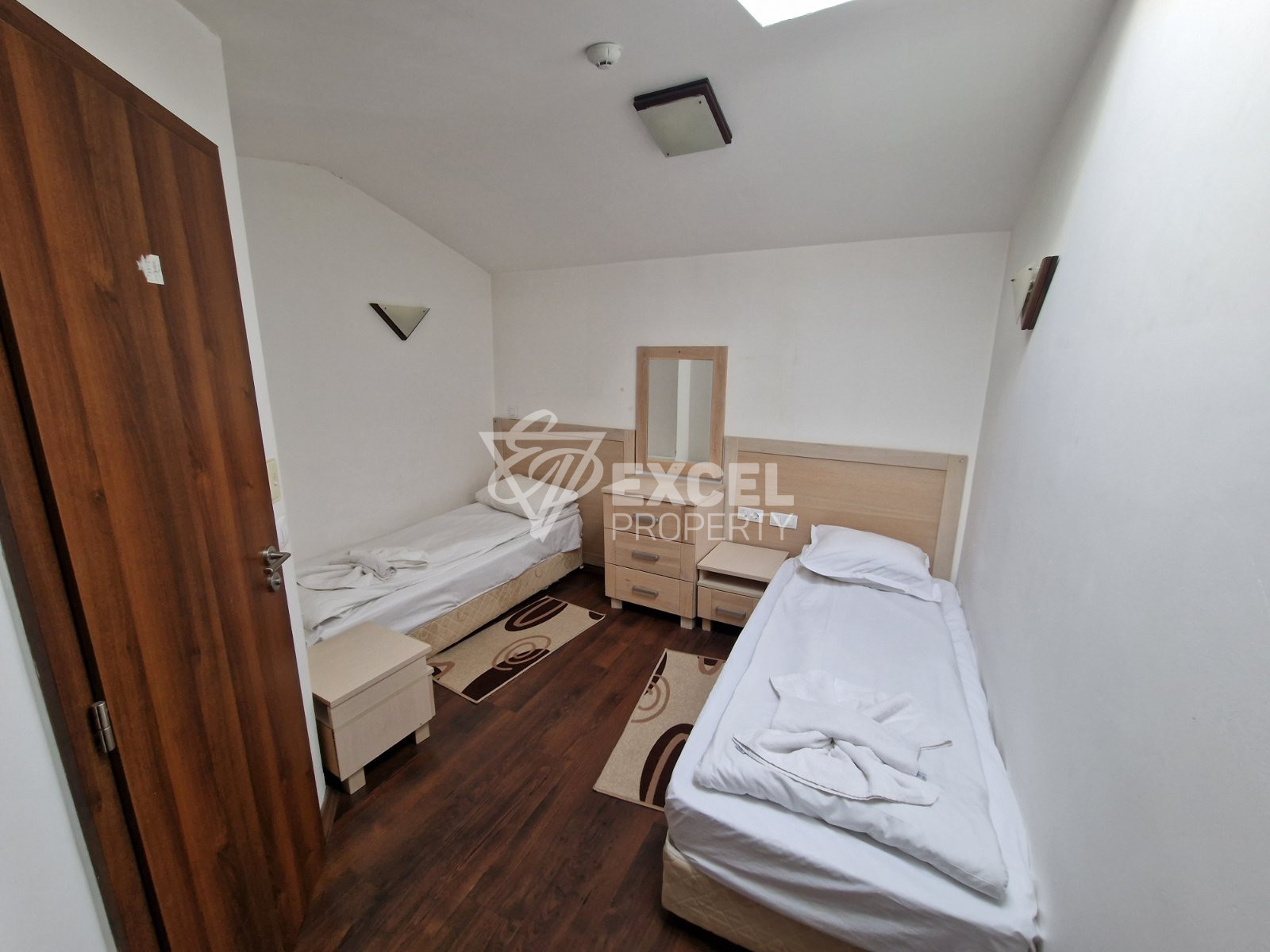 Югозападен апартамент с три спални и пленяваща гледка към върховете на Пирин планина