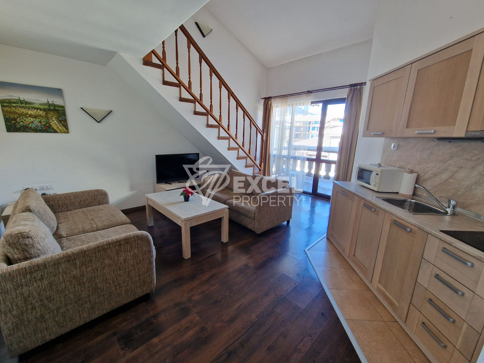 Югозападен апартамент с три спални и пленяваща гледка към върховете на Пирин планина