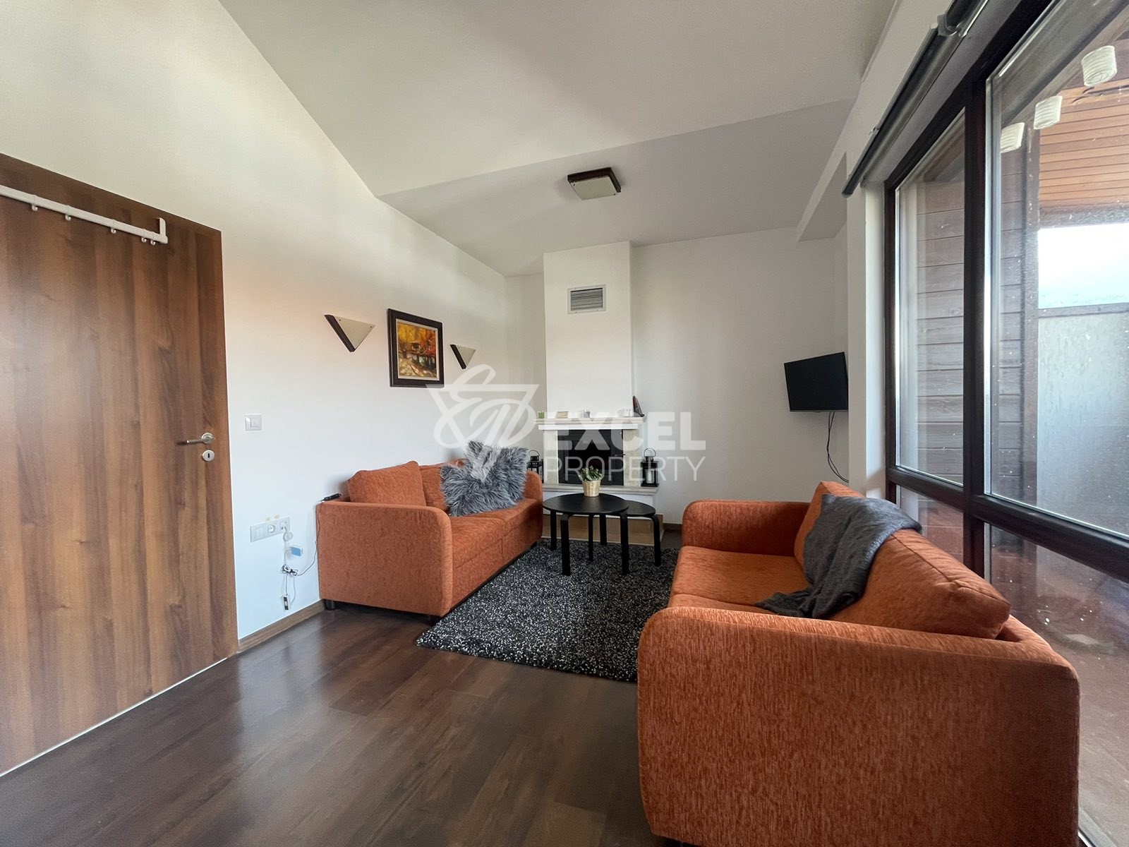 Югозападен мезонет с две спални и камина в целогодишен комплекс Winslow Infinity