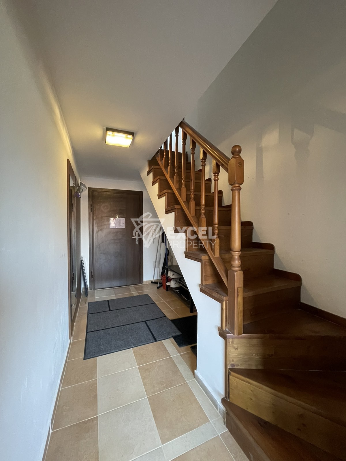 Югозападен мезонет с две спални и камина в целогодишен комплекс Winslow Infinity