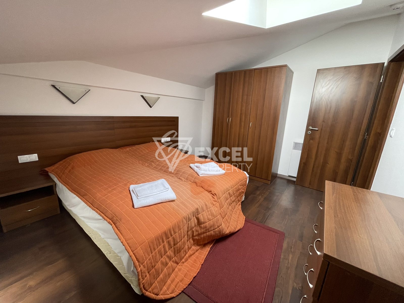 Югозападен мезонет с две спални и камина в целогодишен комплекс Winslow Infinity