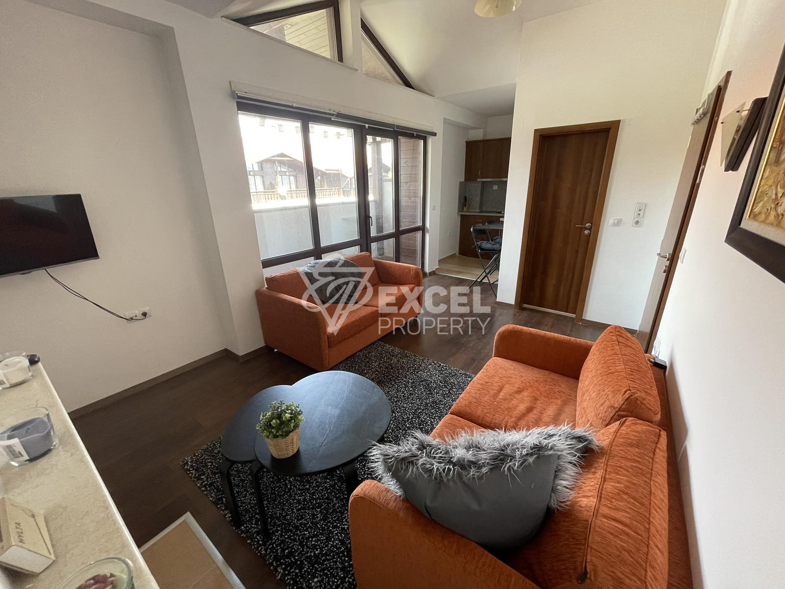 Югозападен мезонет с две спални и камина в целогодишен комплекс Winslow Infinity