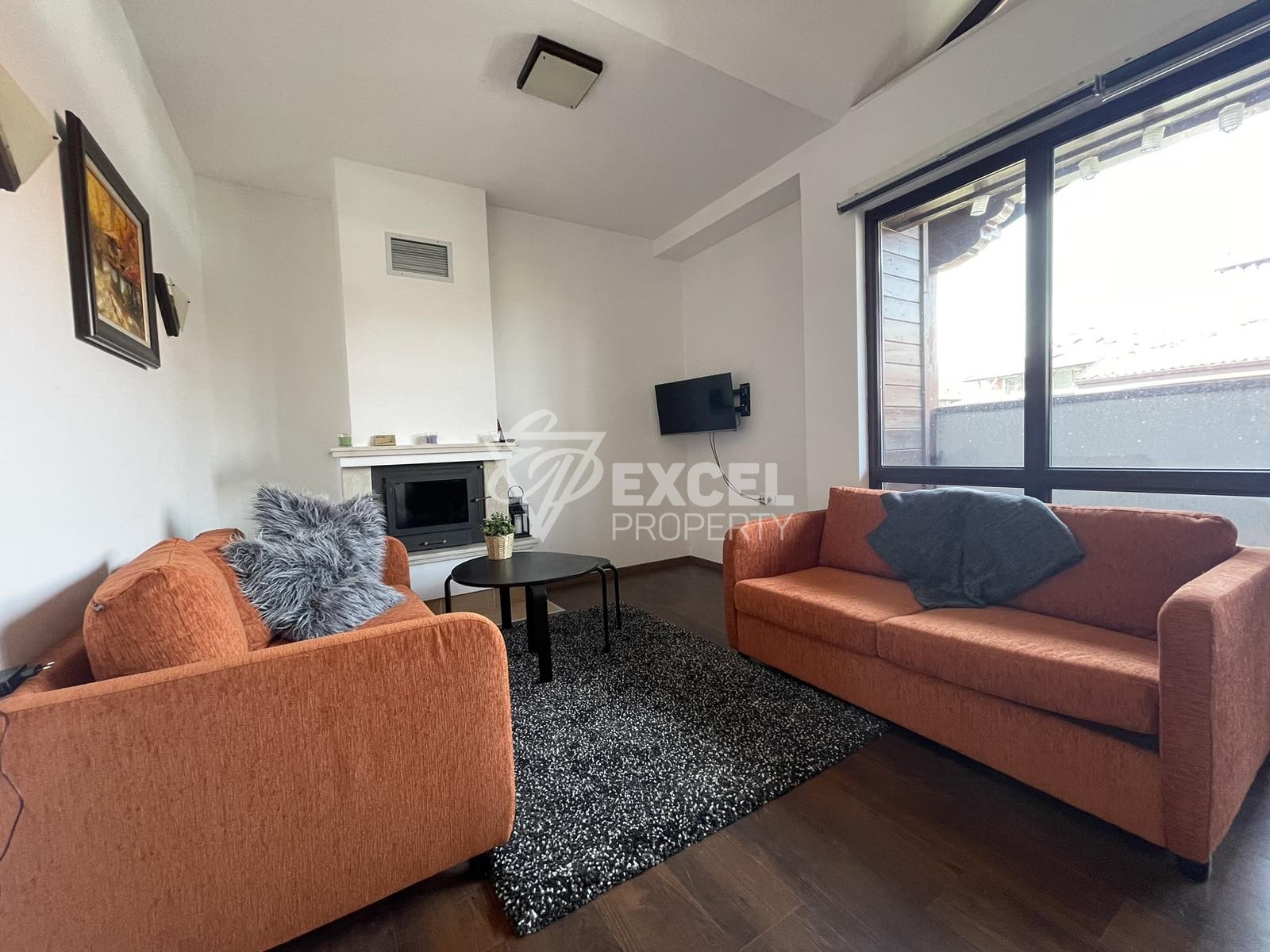 Югозападен мезонет с две спални и камина в целогодишен комплекс Winslow Infinity