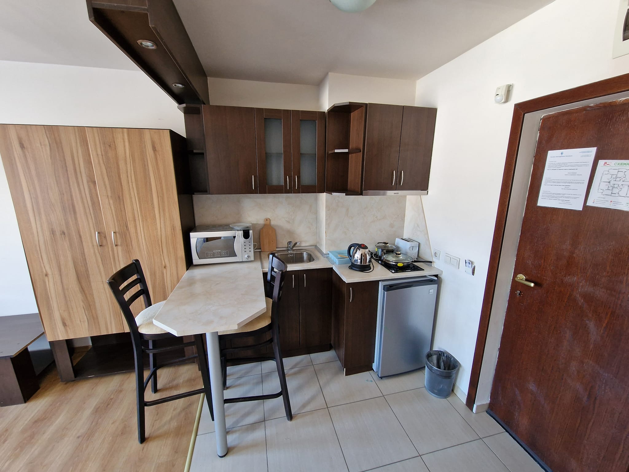 Просторно студио с фронтална гледка към Пирин планина, изгодна цена