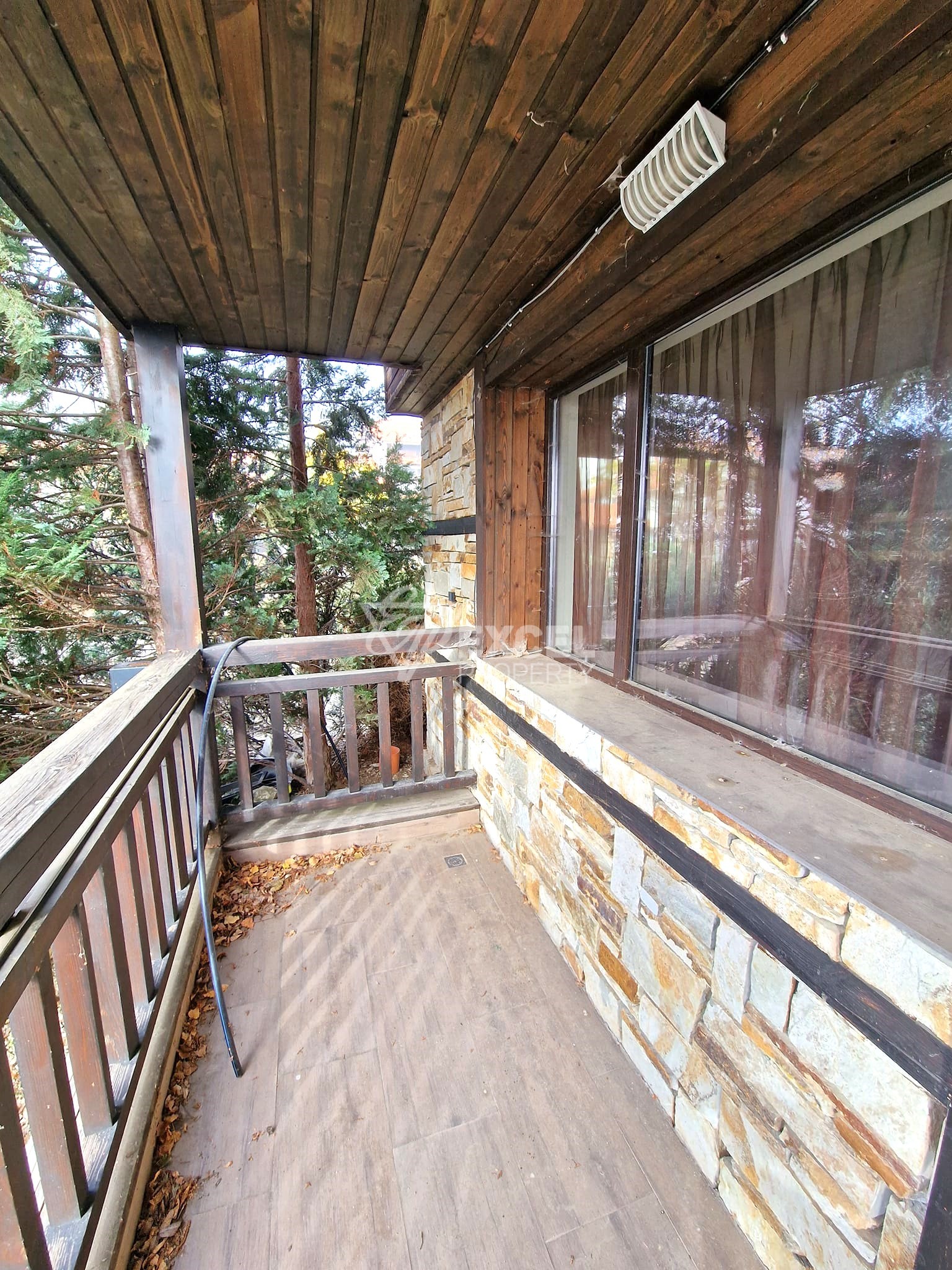 Двустаен апартамент за продажба между Банско и Баня! Изгодна цена!