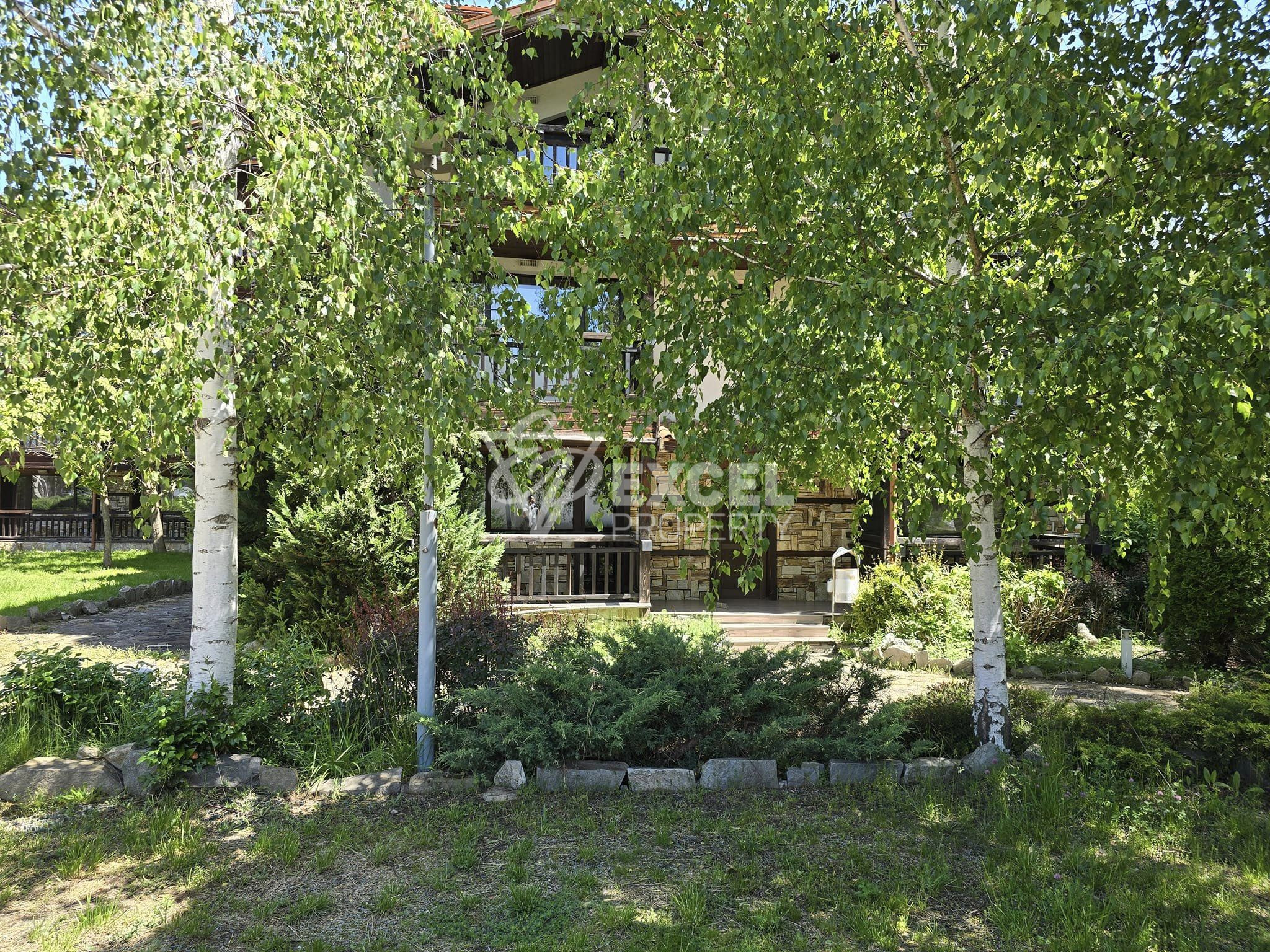 Двустаен апартамент за продажба между Банско и Баня! Изгодна цена!