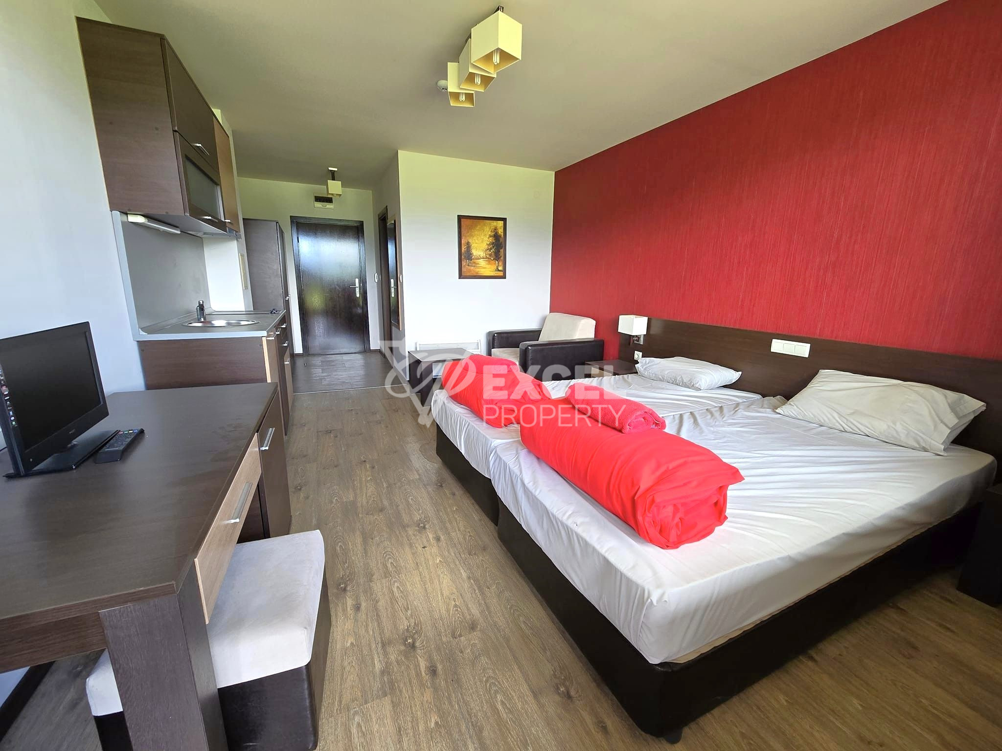 Студио на изгодна цена за продажба между Банско и Баня! Ниска такса поддръжка