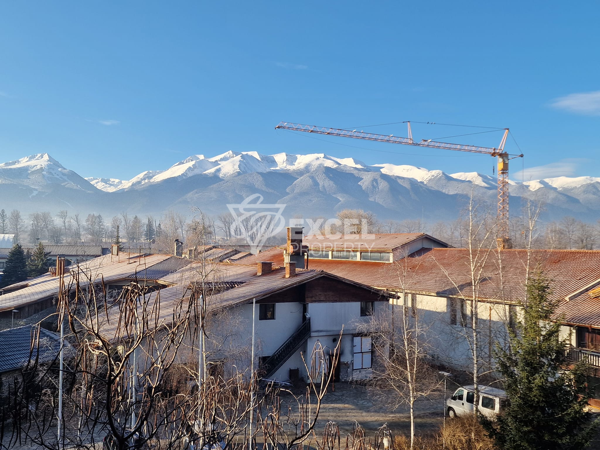 Южно студио с прекрасна гледка към Пирин за продажба между Банско и Баня!