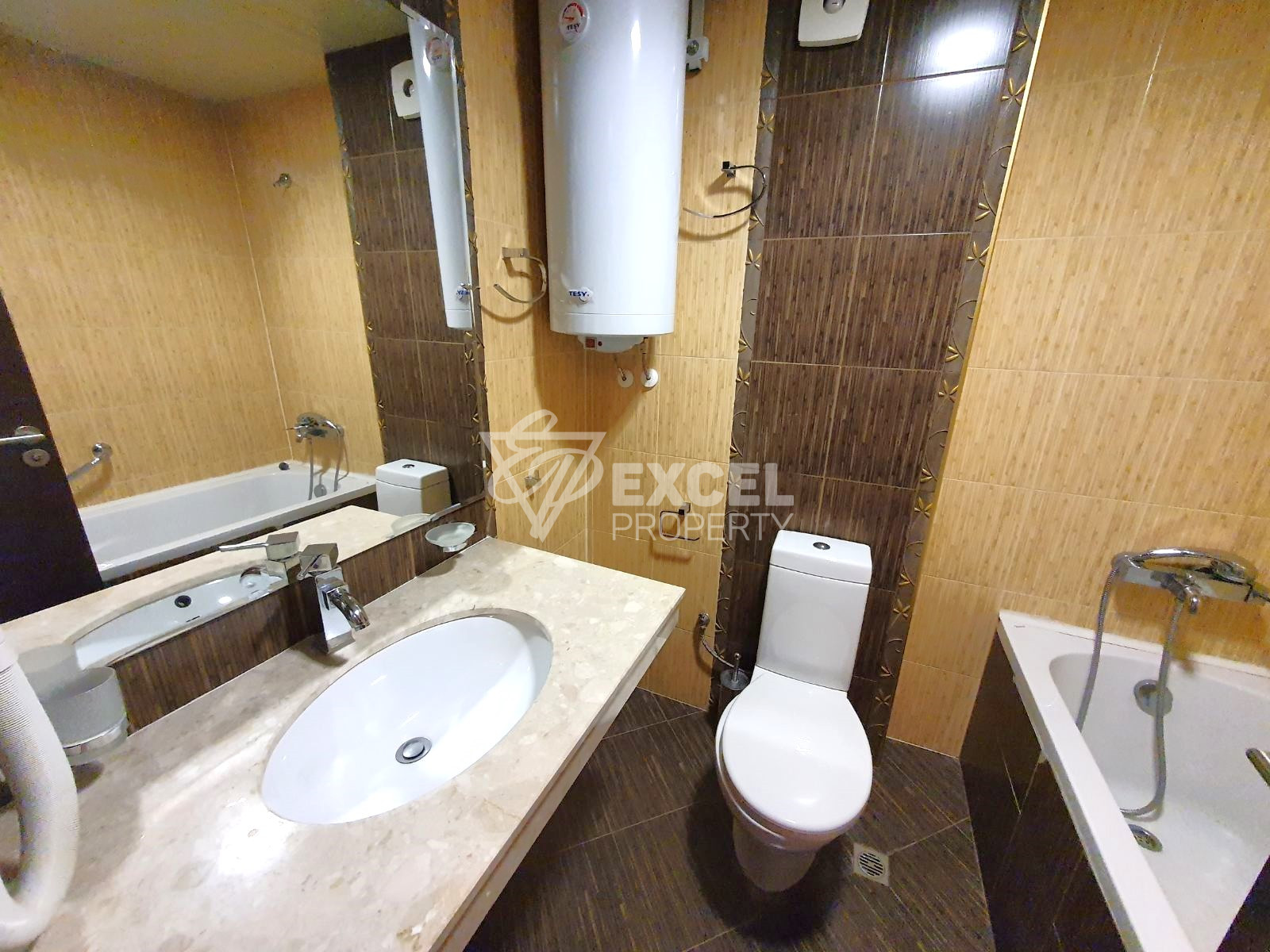 Южно студио с прекрасна гледка към Пирин за продажба между Банско и Баня!