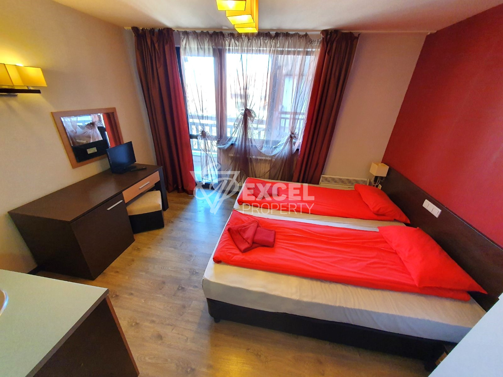 Южно студио с прекрасна гледка към Пирин за продажба между Банско и Баня!