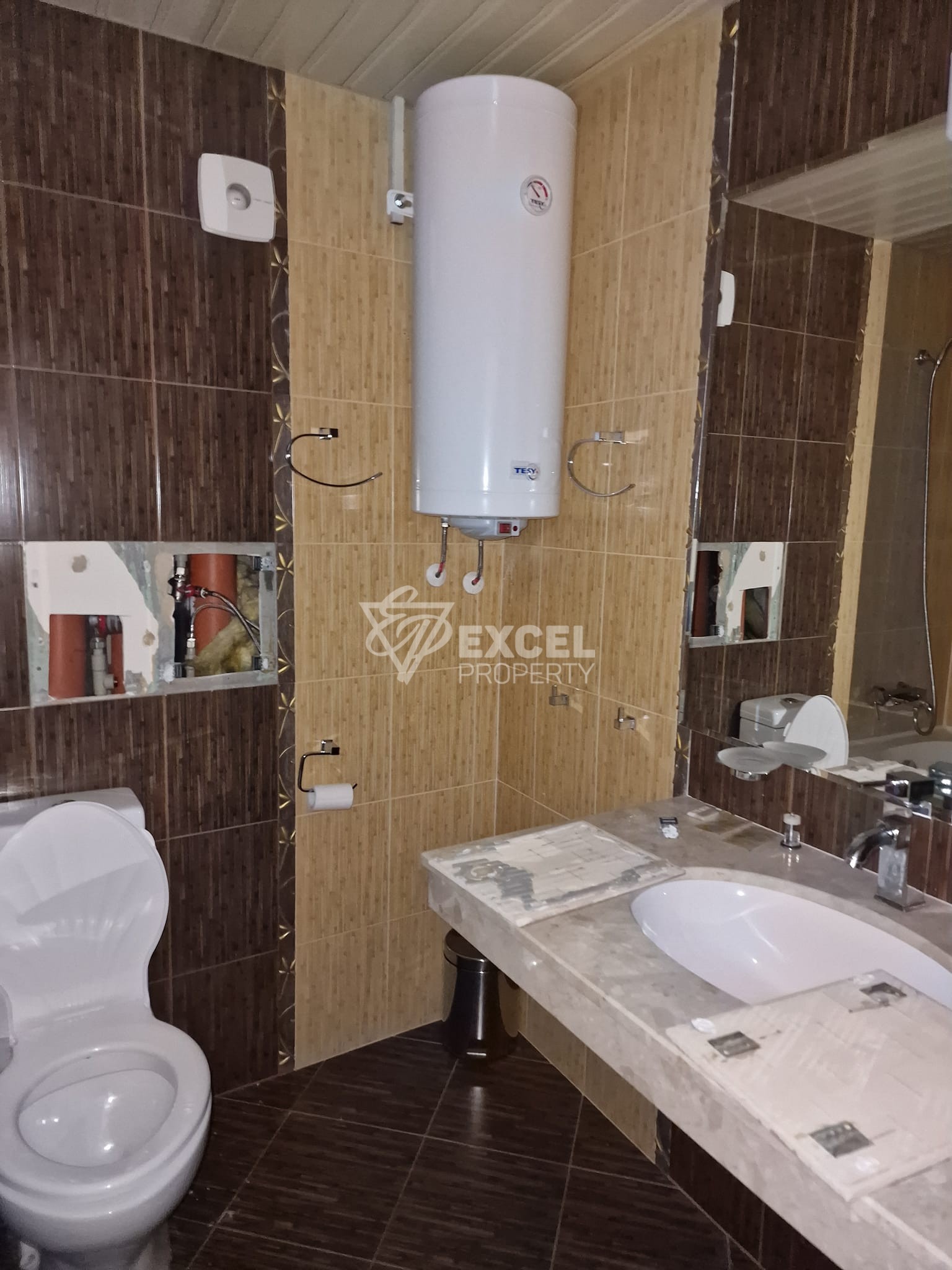 Студио на изгодна цена за продажба до село Баня и Банско