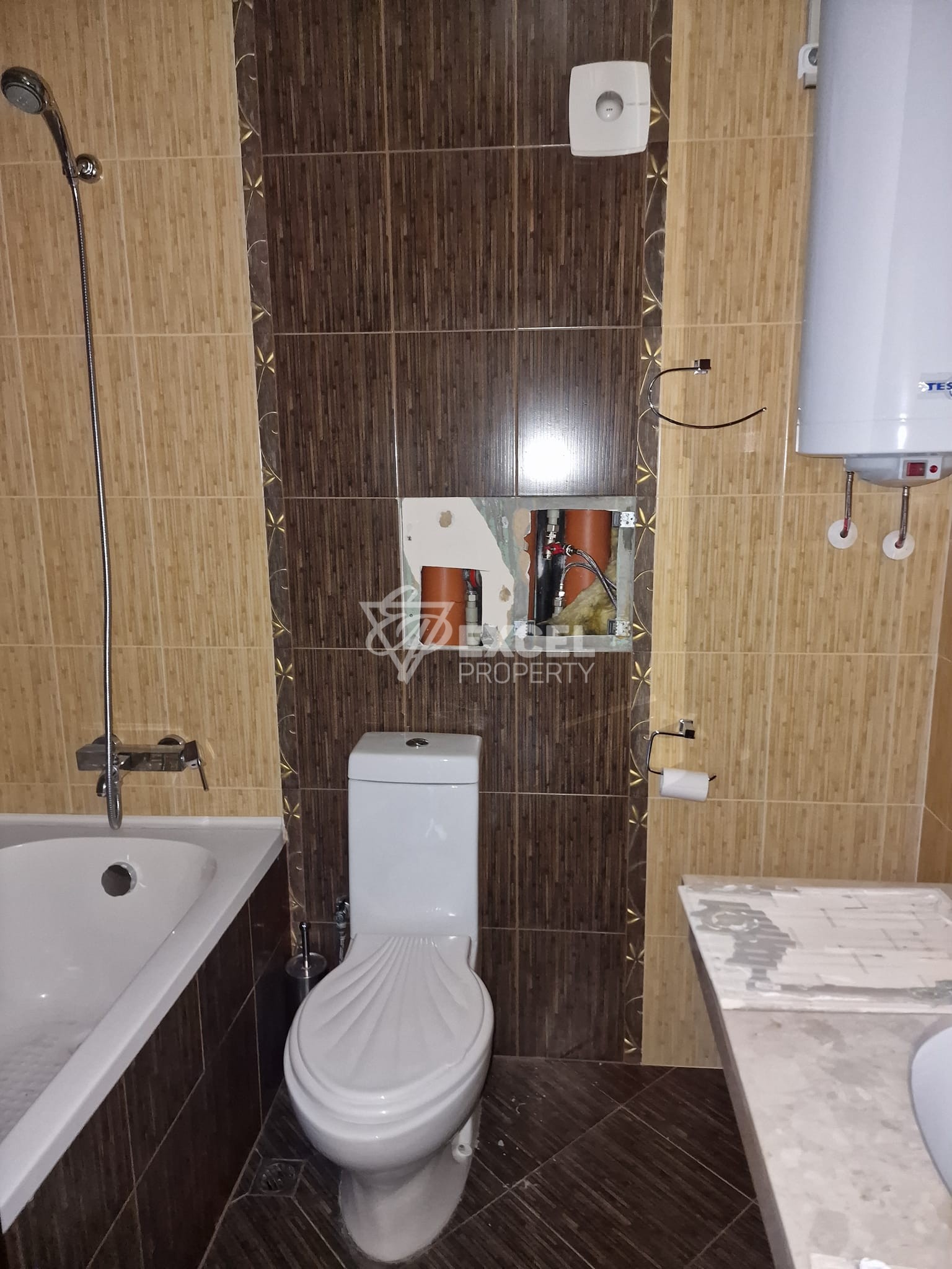 Студио на изгодна цена за продажба до село Баня и Банско