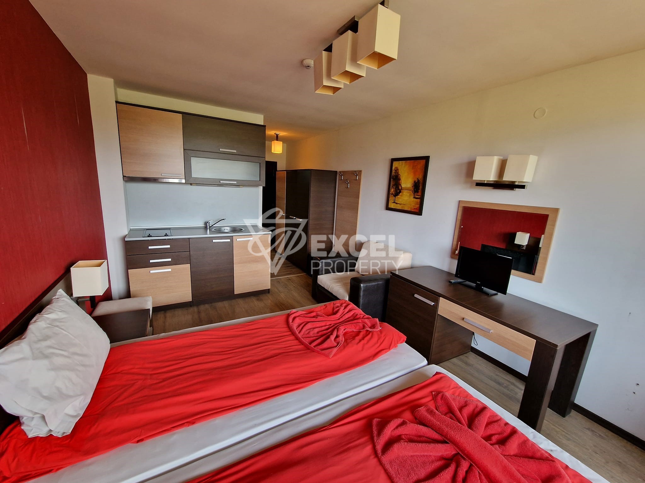 Студио с красива гледка към Пирин за продажба между Банско и Баня! Ниска такса поддръжка!