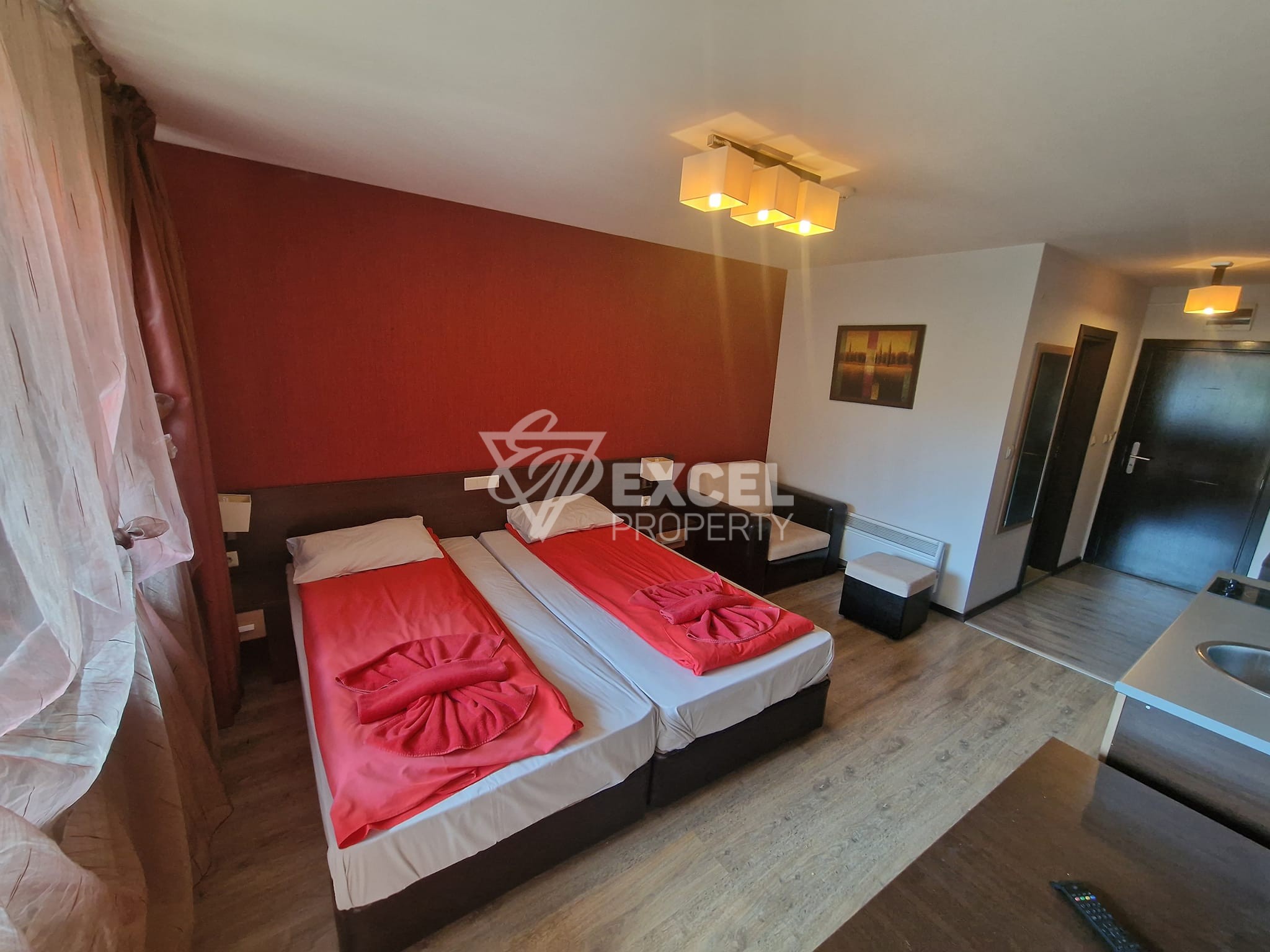 Обзаведено студио за продажба между Банско и Баня! Ниска такса поддръжка!