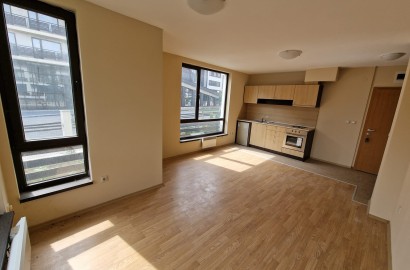 Полуобзаведен двустаен апартамент в затворен комплекс с басейн, район Разлог