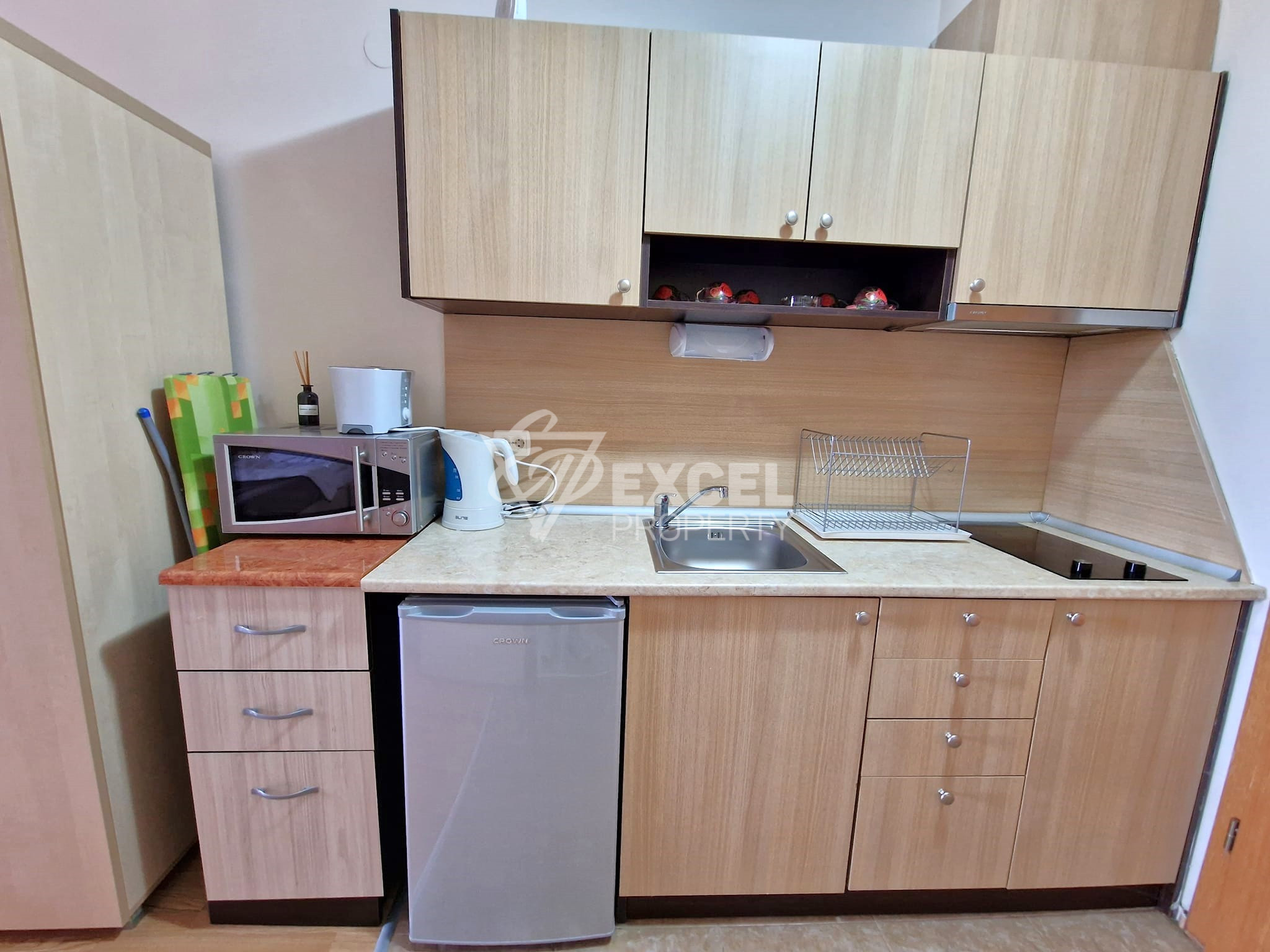 Студио с тераса и ново обзавеждане за продажба в Aspen Resort, район Разлог