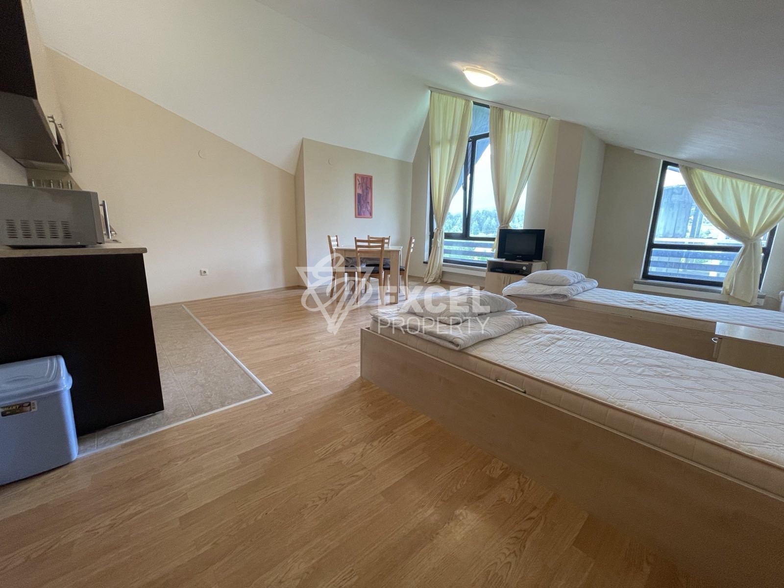 Просторно студио за продажба в Аспен Сюитс до Пирин голф! Изгодна цена!