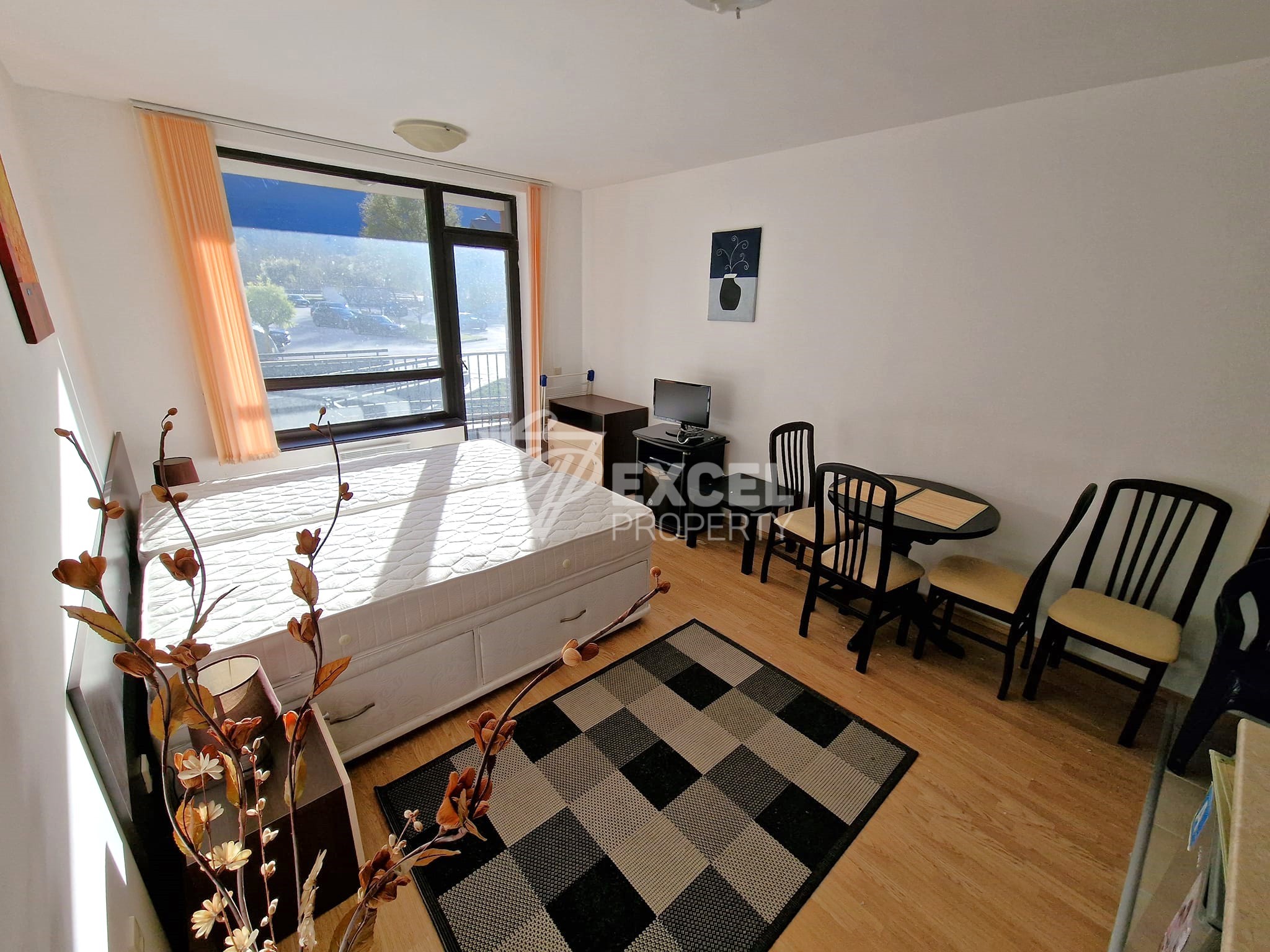 Южно студио с ново обзавеждане и прекрасна гледка към Пирин планина за продажба в района на Банско и Разлог