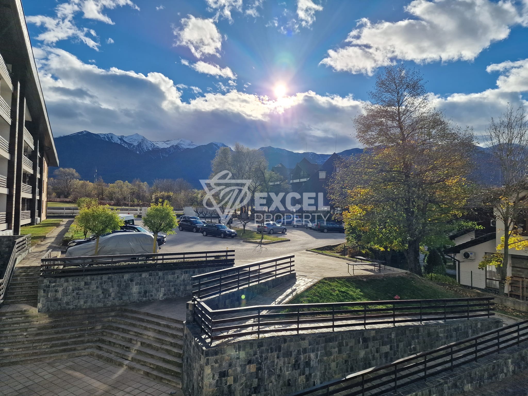 Южно студио с ново обзавеждане и прекрасна гледка към Пирин планина за продажба в района на Банско и Разлог