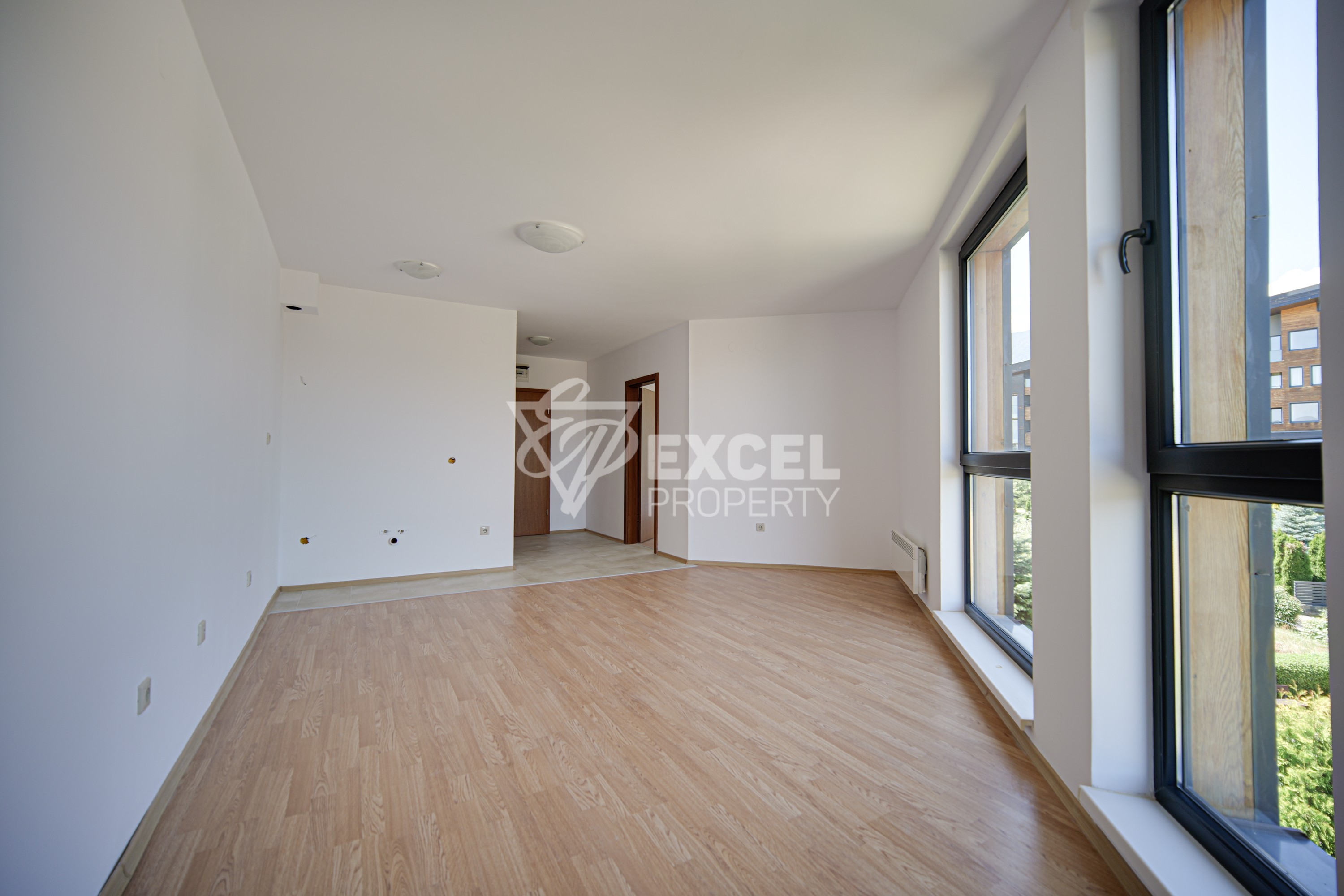 Просторен двустаен апартамент за продажба в комплекс Аспен Хайтс, район Разлог