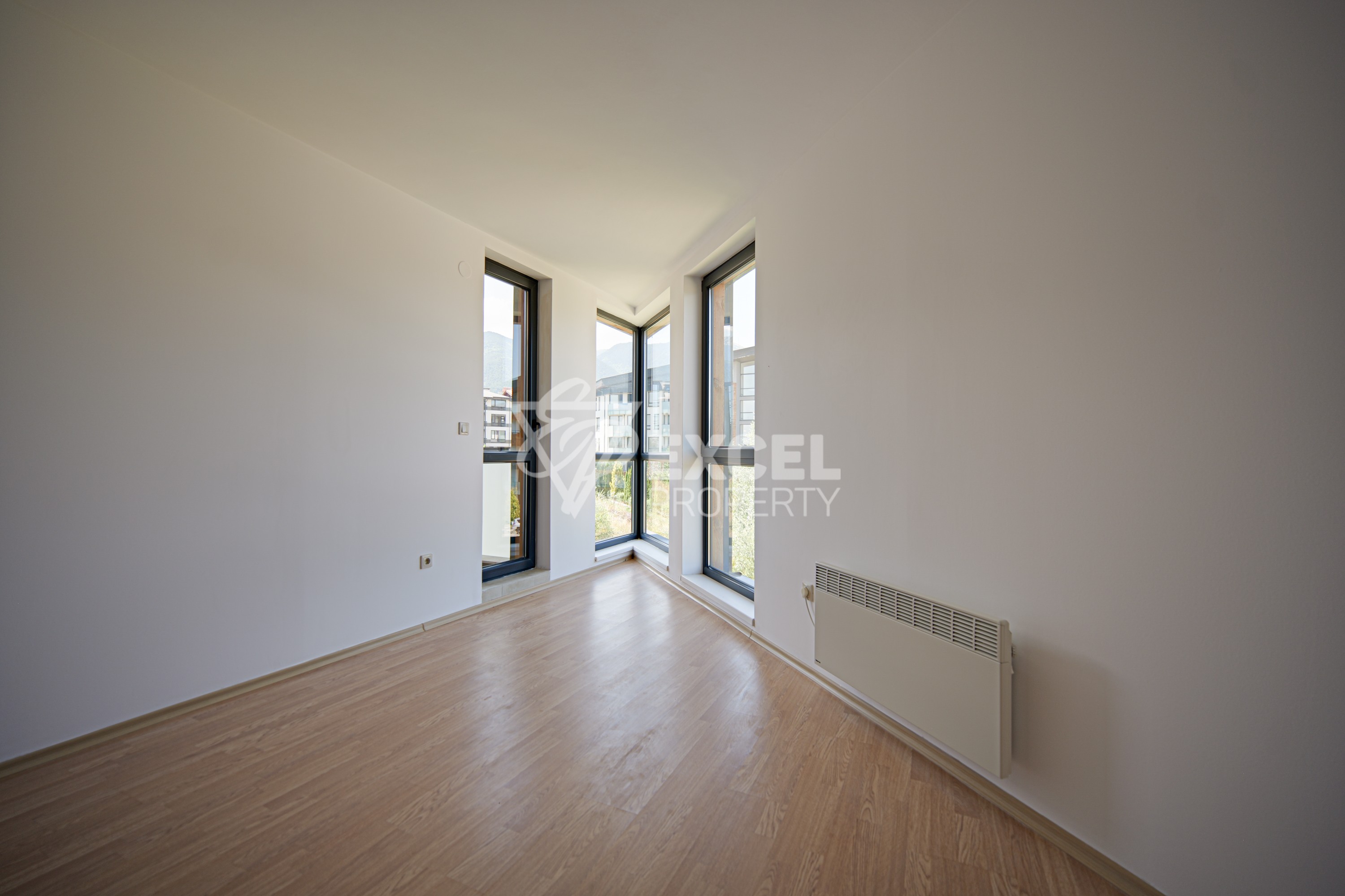 Просторен двустаен апартамент за продажба в комплекс Аспен Хайтс, район Разлог