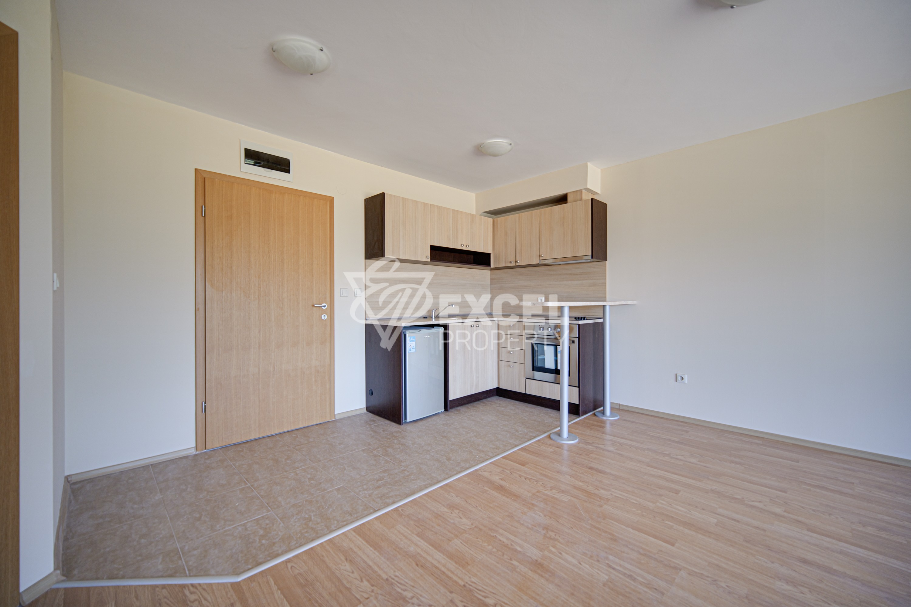 Просторен двустаен апартамент за продажба в комплекс Аспен Сюитс до Пирин голф