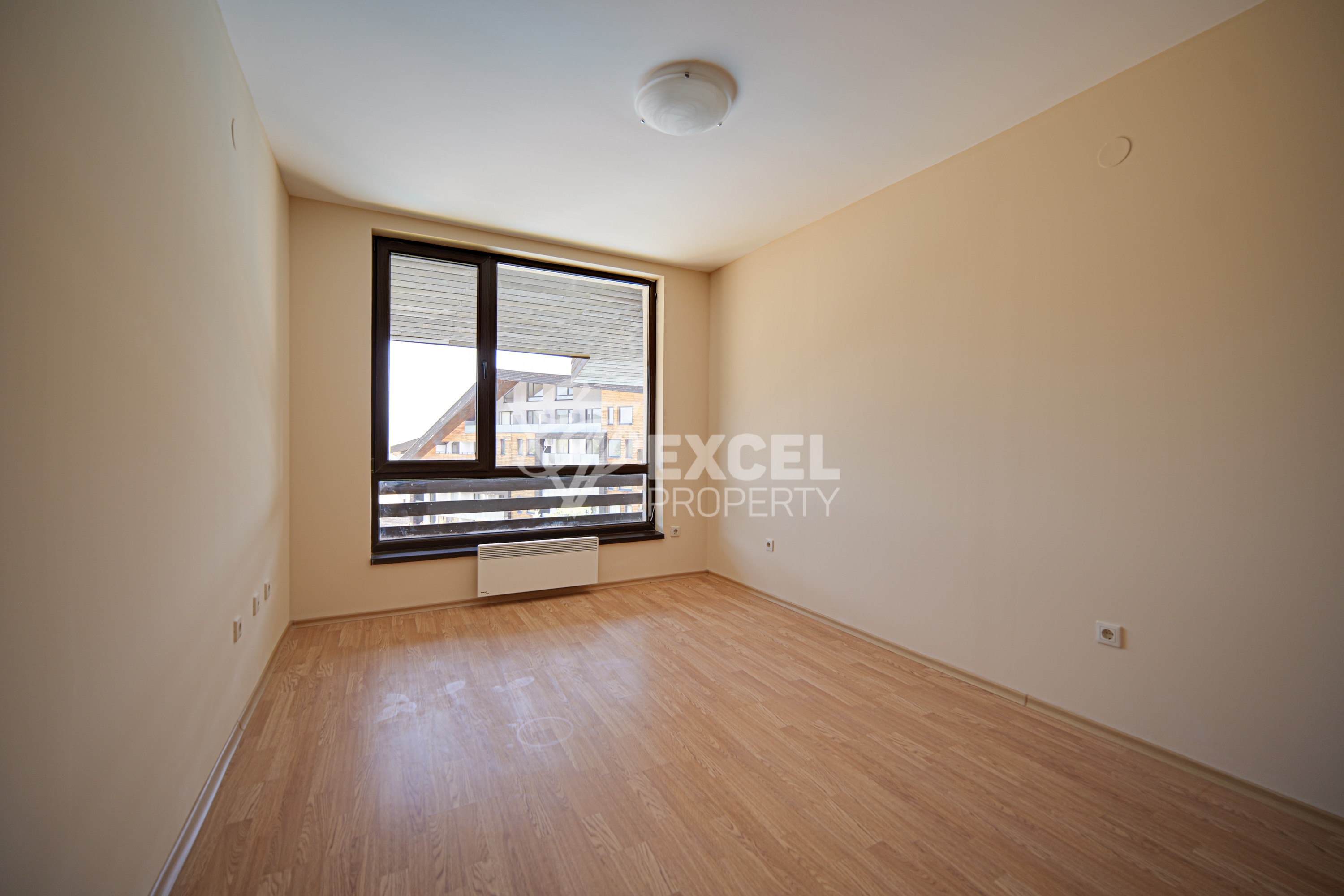 Просторен двустаен апартамент за продажба в комплекс Аспен Сюитс до Пирин голф