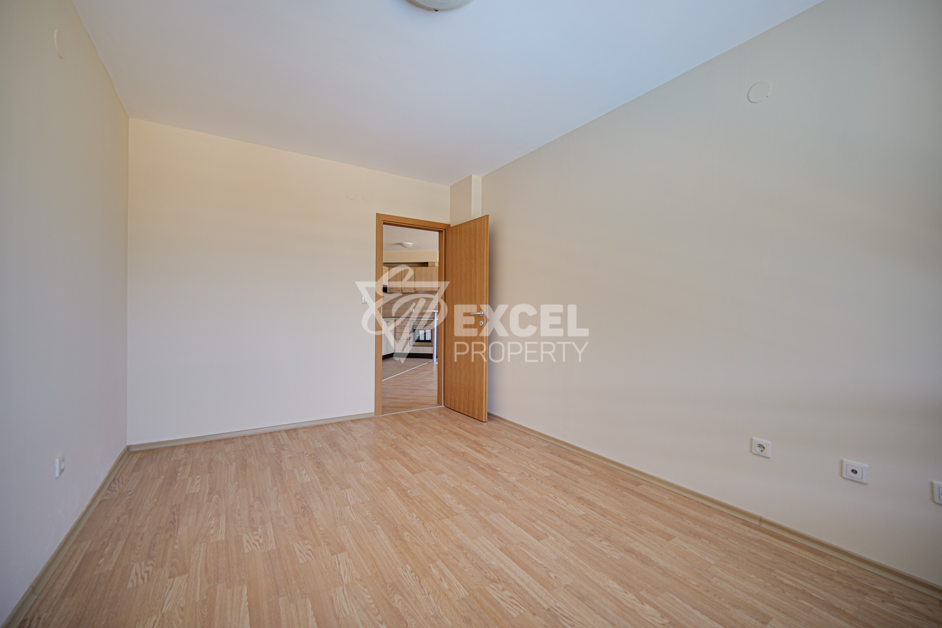 Просторен двустаен апартамент за продажба в комплекс Аспен Сюитс до Пирин голф