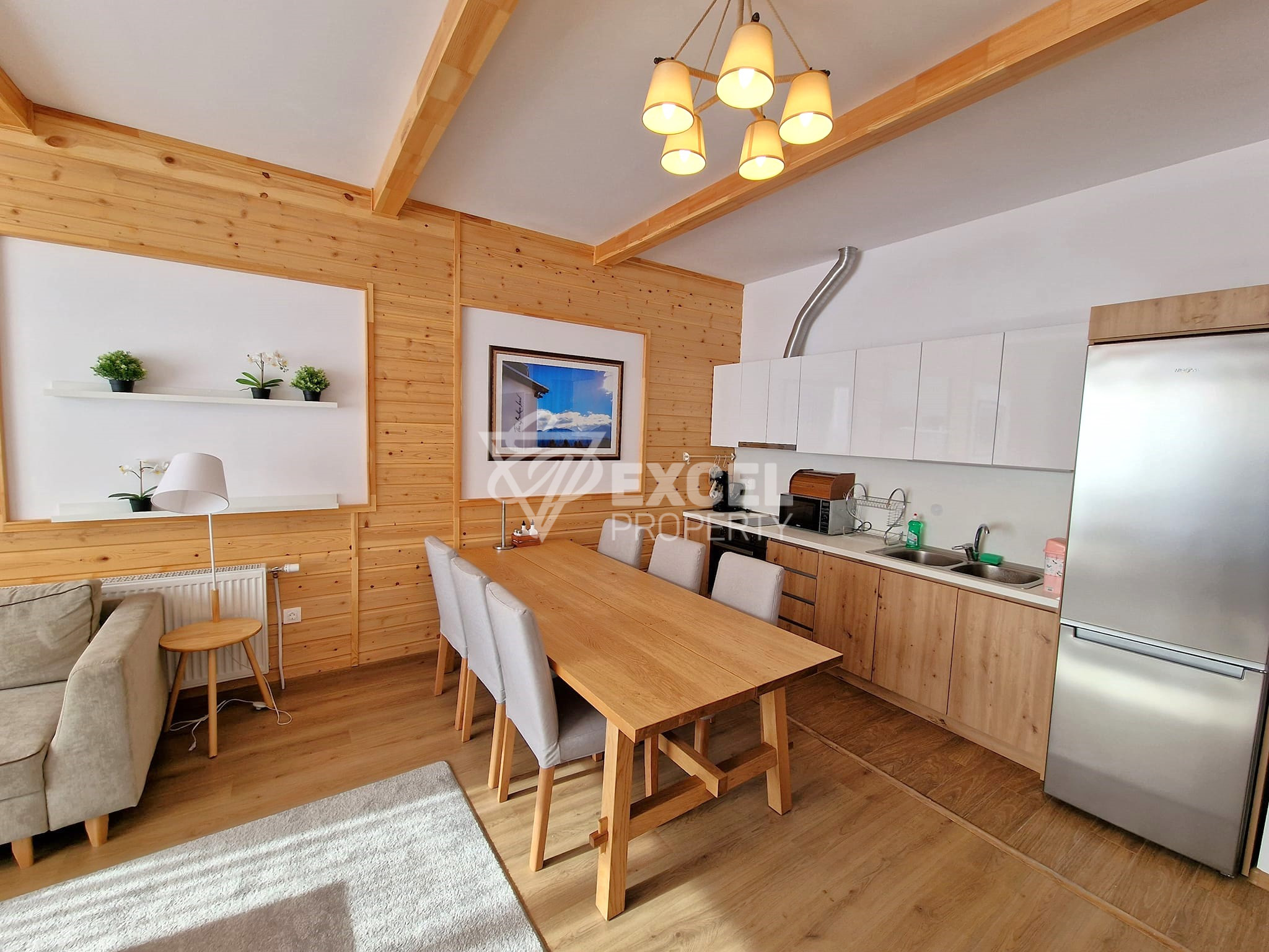 Едноетажна къща с три спални за продажба до Пирин Голф, район Разлог и Банско!