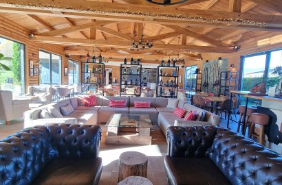 Тристаен апартамент с планинска гледка за продажба в комплекс Cornelia Deluxe Residence, Разлог