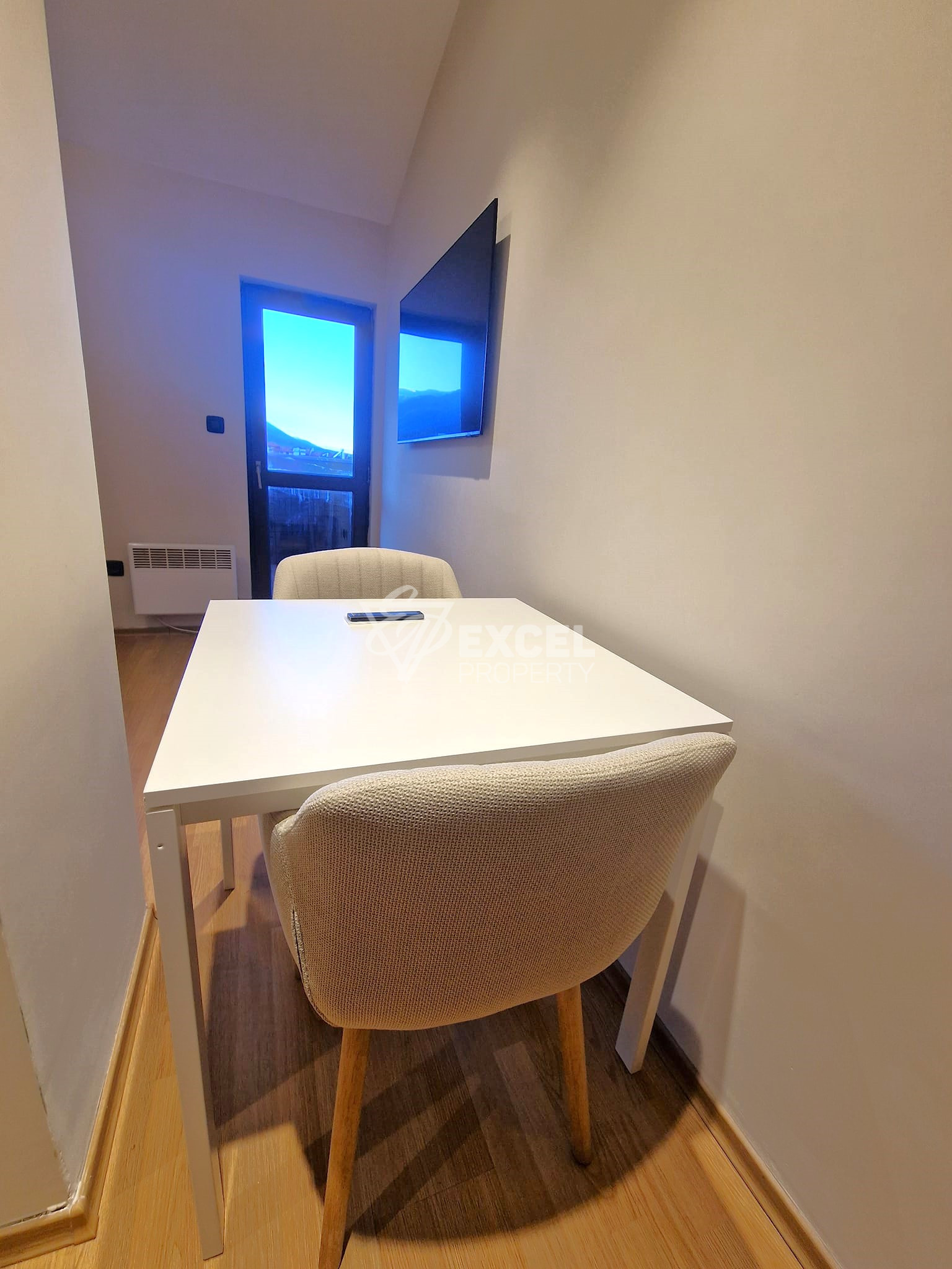 Студио с ново обзавеждане под наем на 50 метра от Ginger Bar & Dinner, Банско