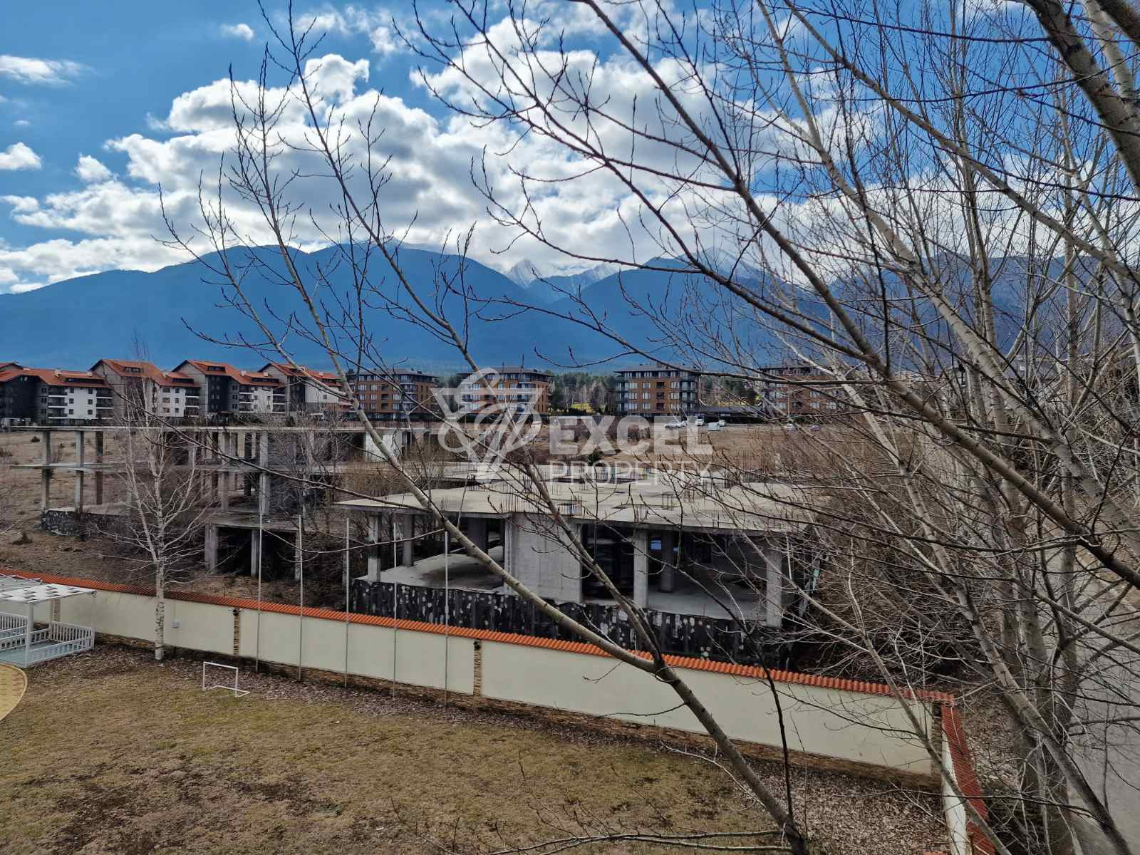 Просторен двустаен апартамент за продажба в Green Wood, район Разлог