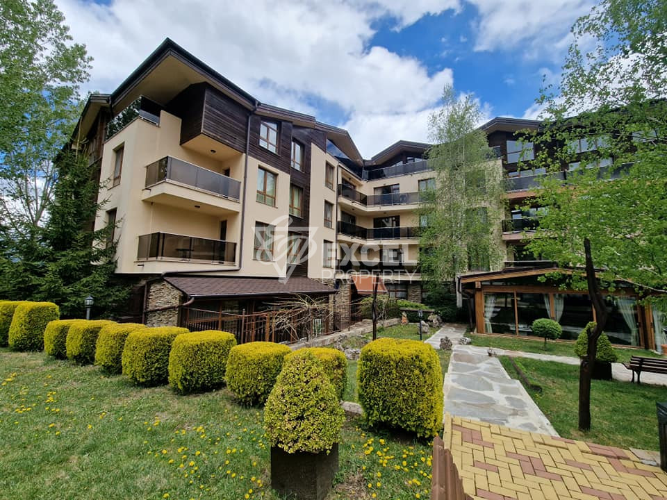 Просторен двустаен апартамент за продажба в Green Wood, район Разлог