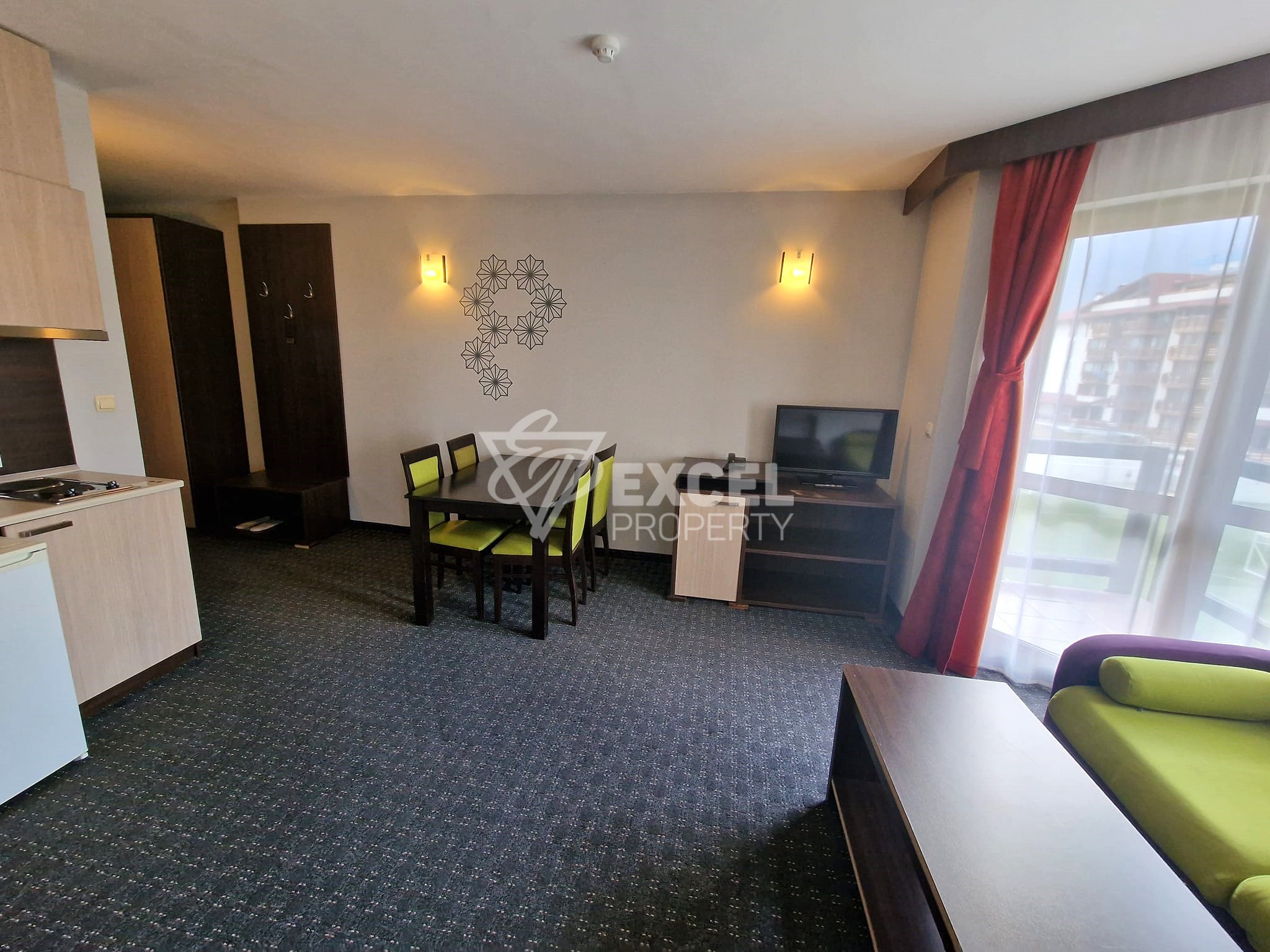 Двустаен апартамент на изгодна цена и красива планинска гледка за продажба в Банско