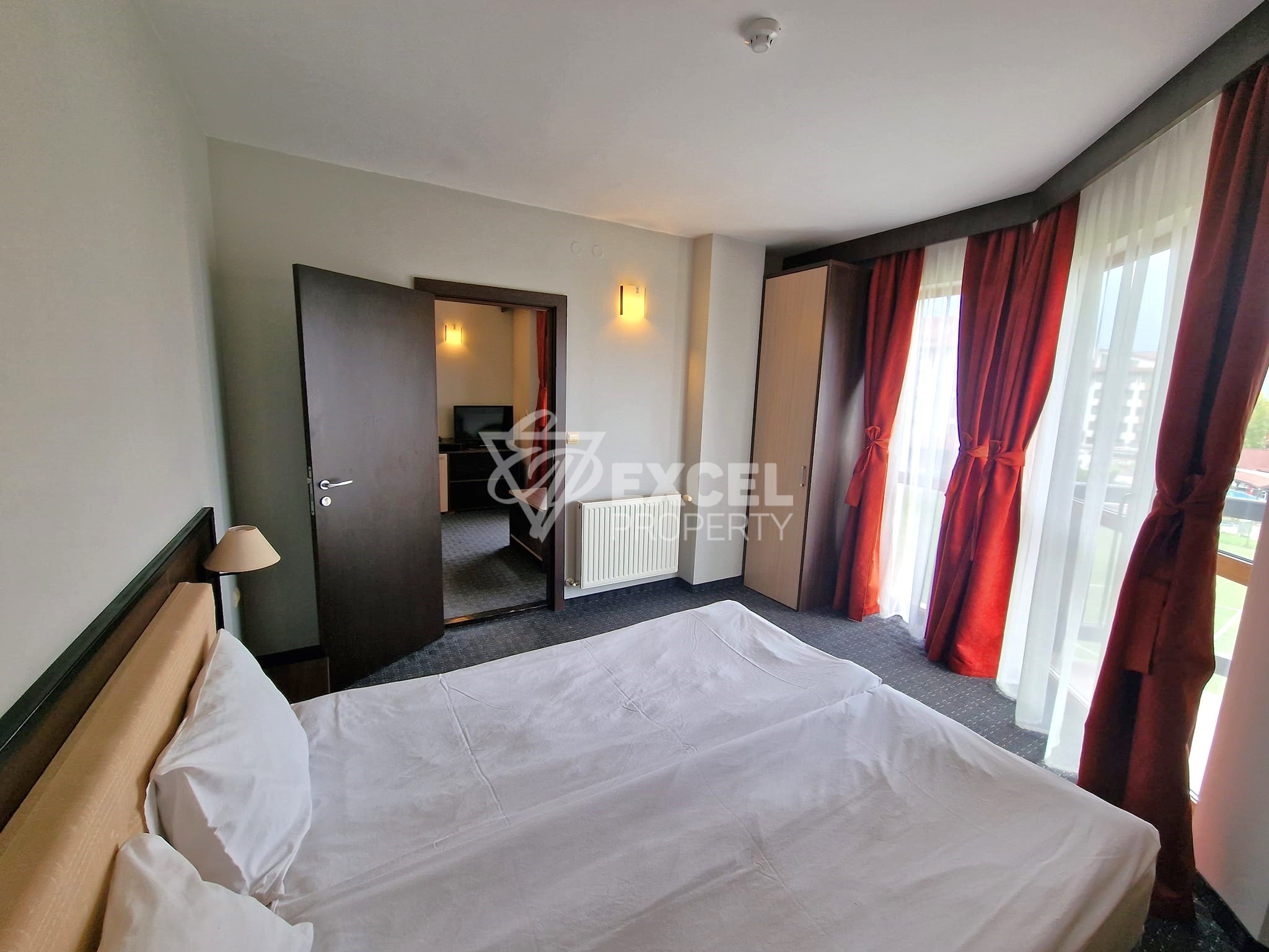 Двустаен апартамент на изгодна цена и красива планинска гледка за продажба в Банско