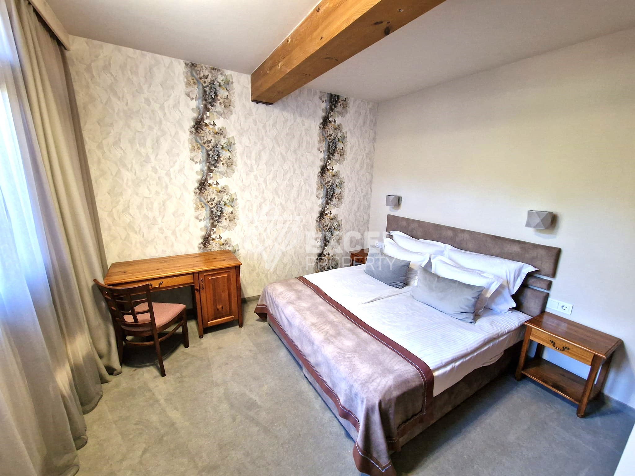 Редова къща с 4 спални и прилежащ двор за продажба в Katarino SPA, район Разлог