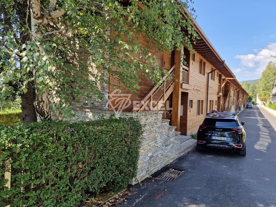 Тристаен апартамент с прекрасна гледка към Пирин за продажба в Katarino SPA, район Разлог