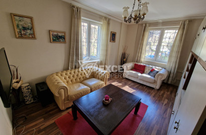 Обзаведен двустаен апартамент под наем в сърцето на Лозенец, ул. Вишнева