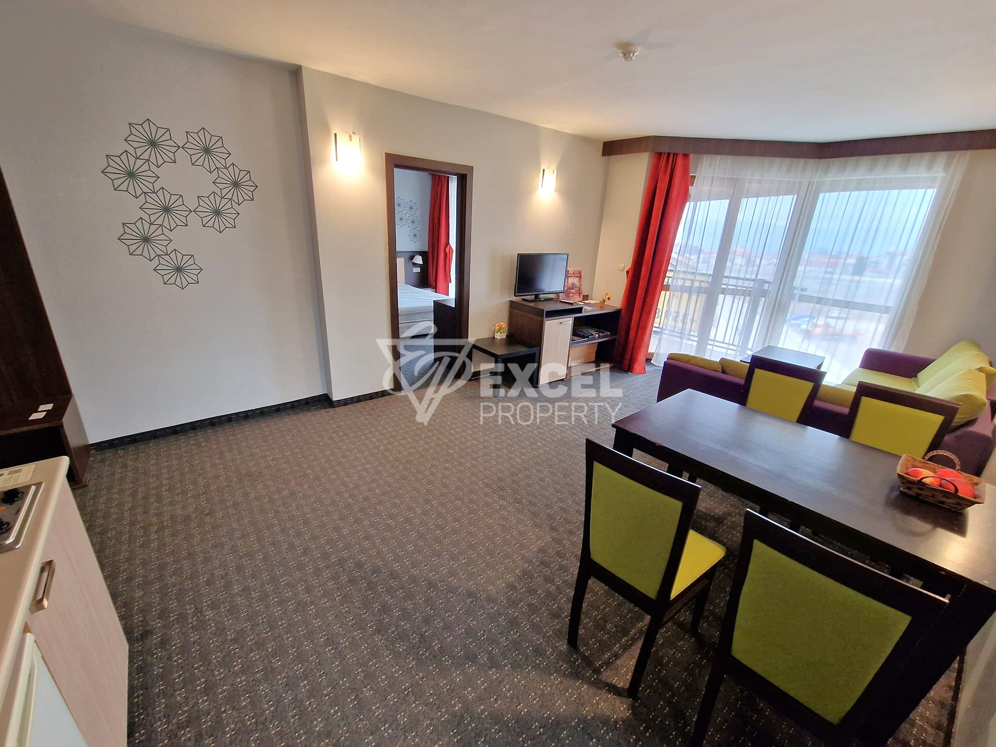 Тристаен апартамент на 200 метра от ски лифта за продажба в MPM Guinness hotel, Банско