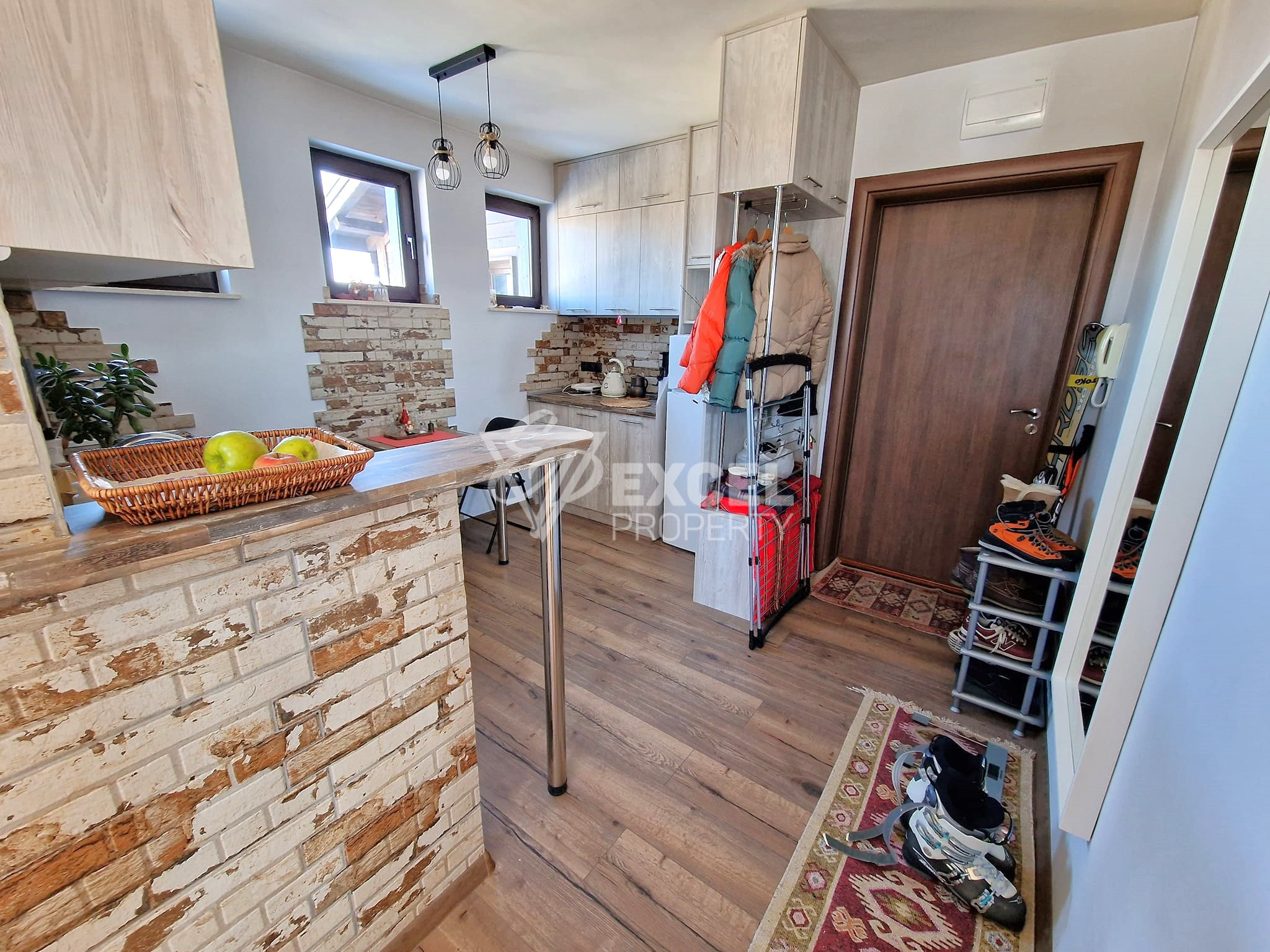 Просторно студио с прекрасна гледка към Пирин планина за продажба в Банско