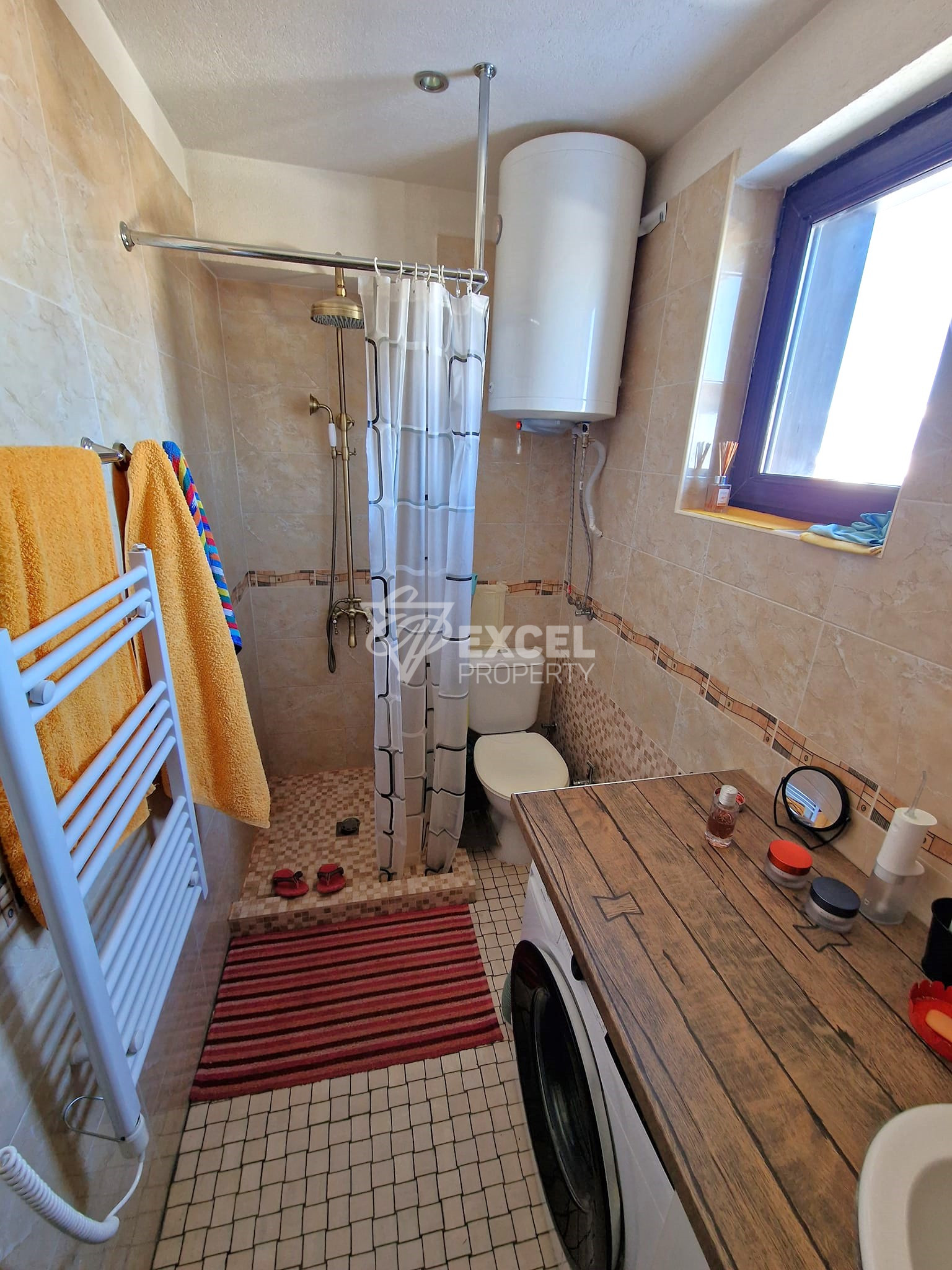 Просторно студио с прекрасна гледка към Пирин планина за продажба в Банско