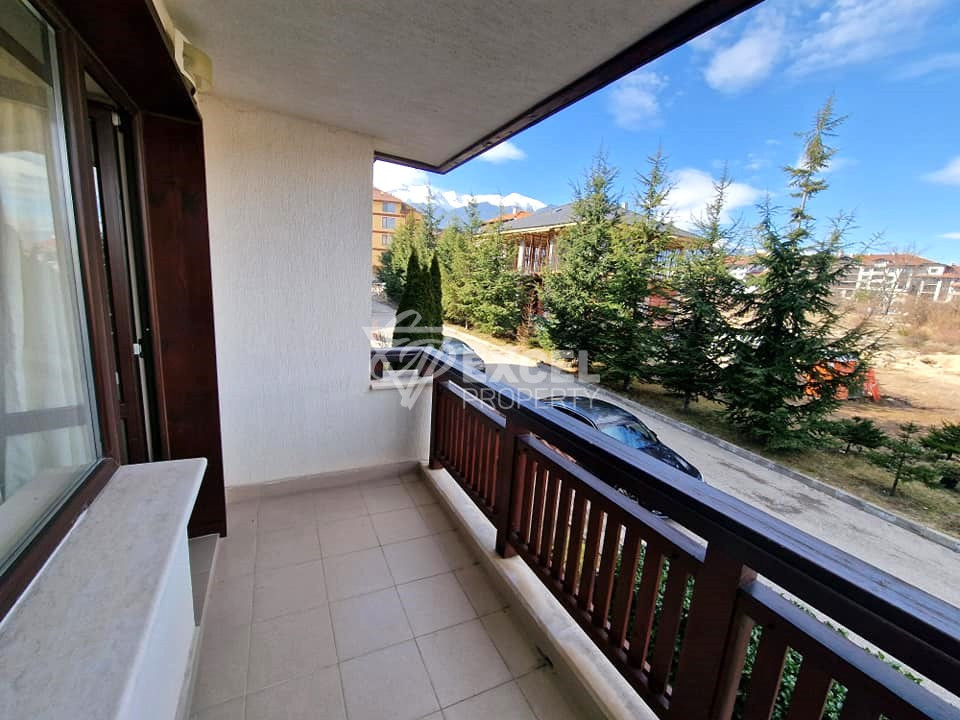 Обзаведено студио с тераса и гледка към Пирин планина за продажба в Orbilux, Банско