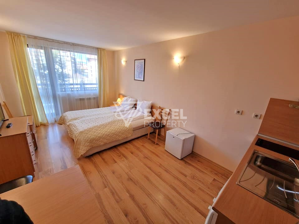 Обзаведено студио с тераса и гледка към Пирин планина за продажба в Orbilux, Банско