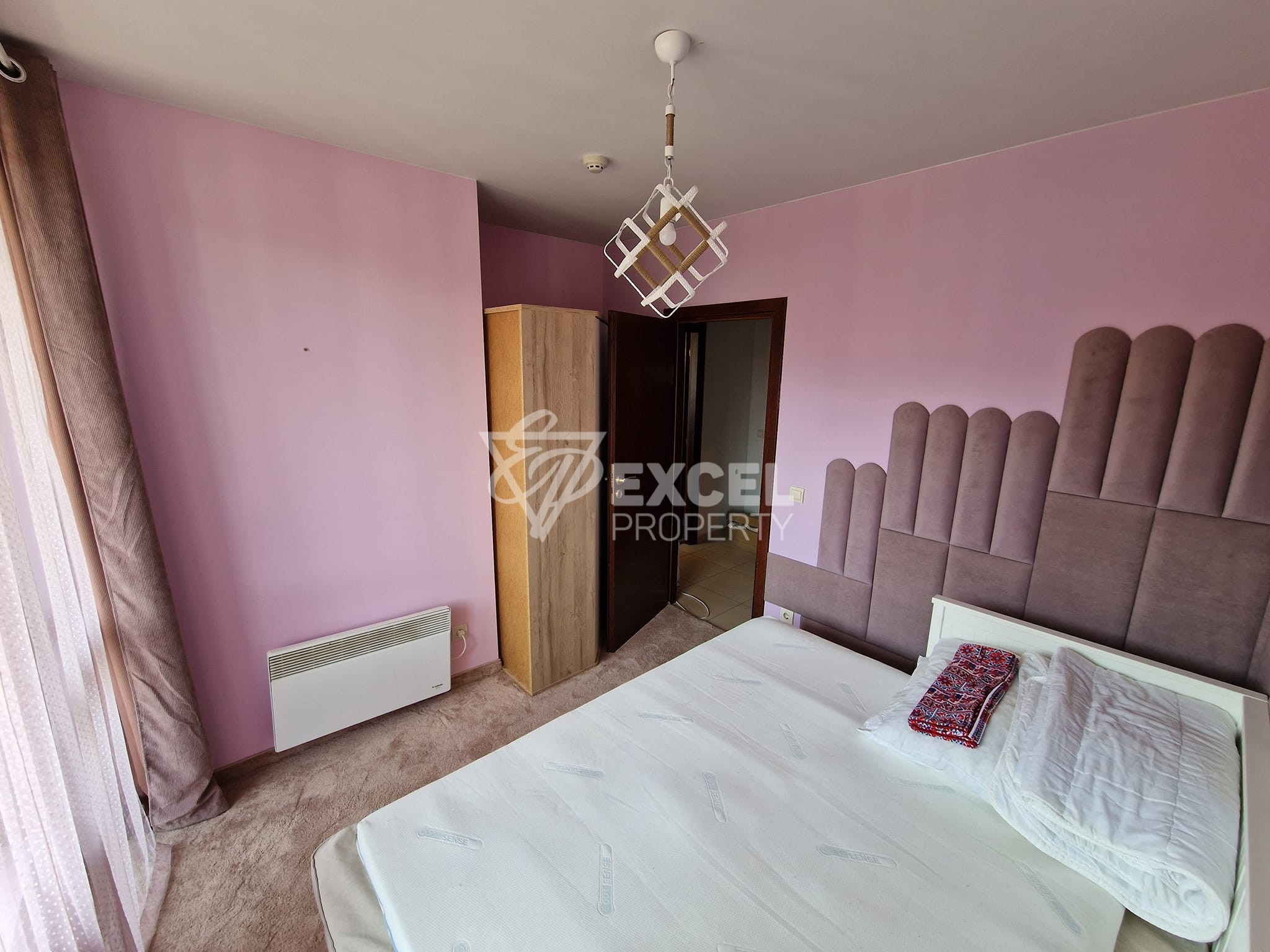 Тристаен апартамент с ново обзавеждане за продажба в Банско до комплекс Иван Рилски