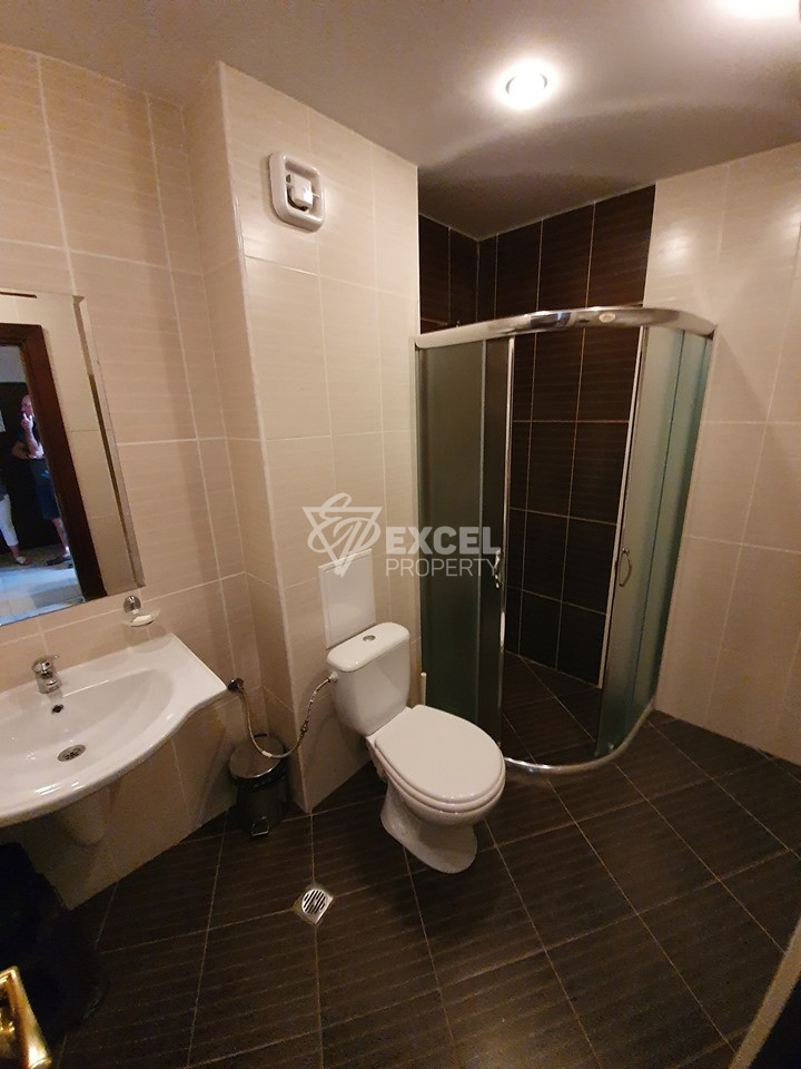 Обзаведен тристаен апартамент в комплекс с минерална вода за продажба в Банско